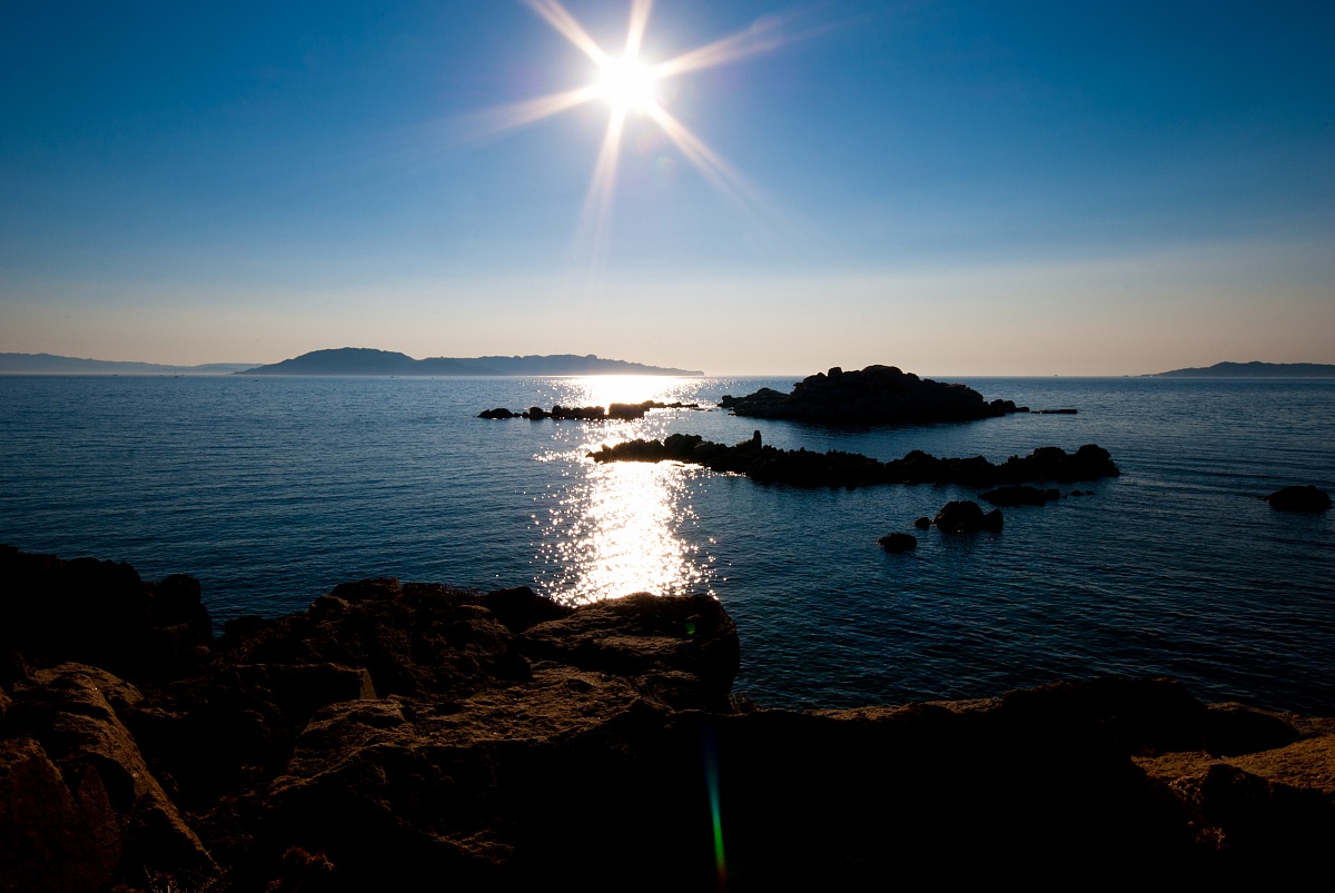 Controluce sul mare!