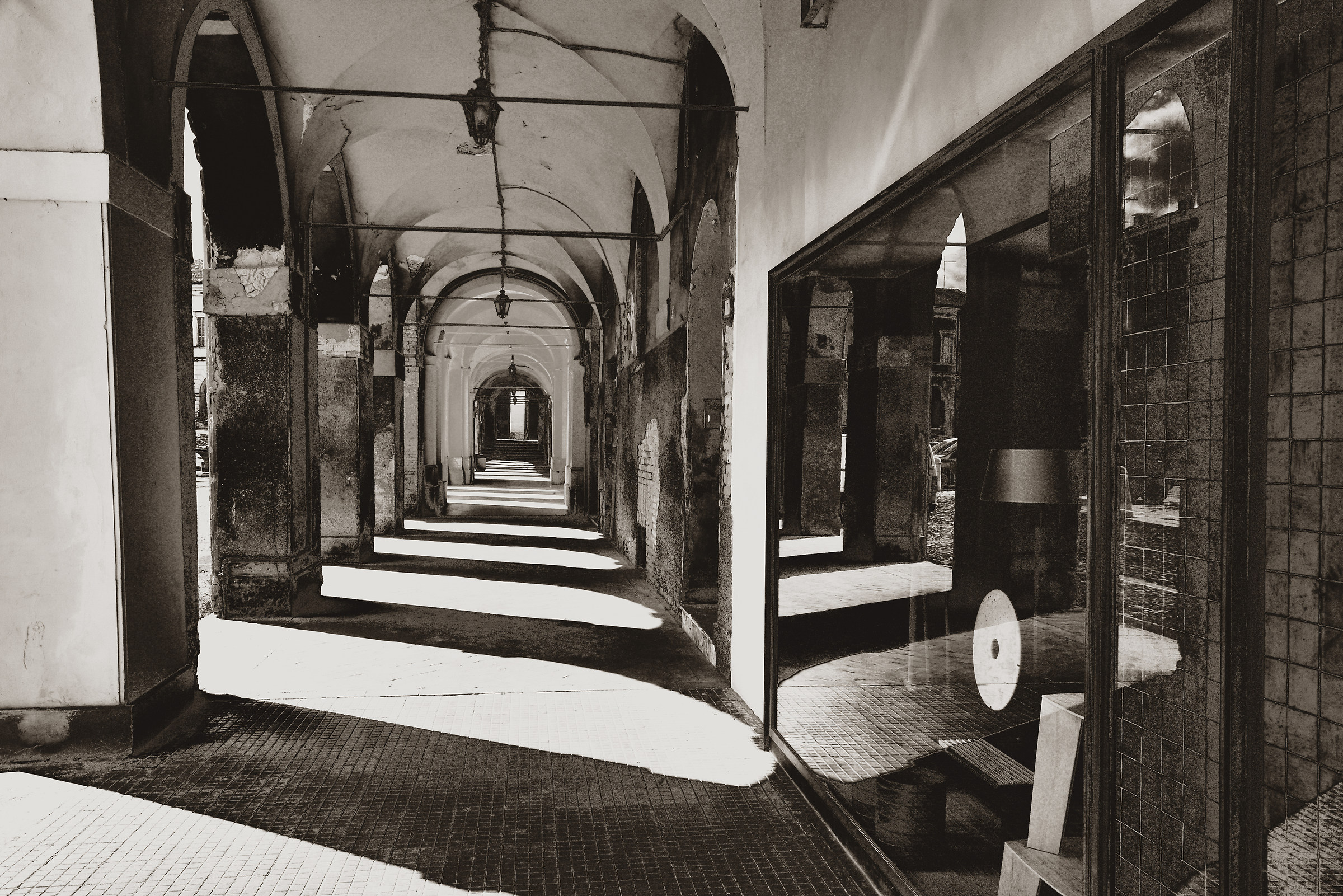 guastalla : il portico