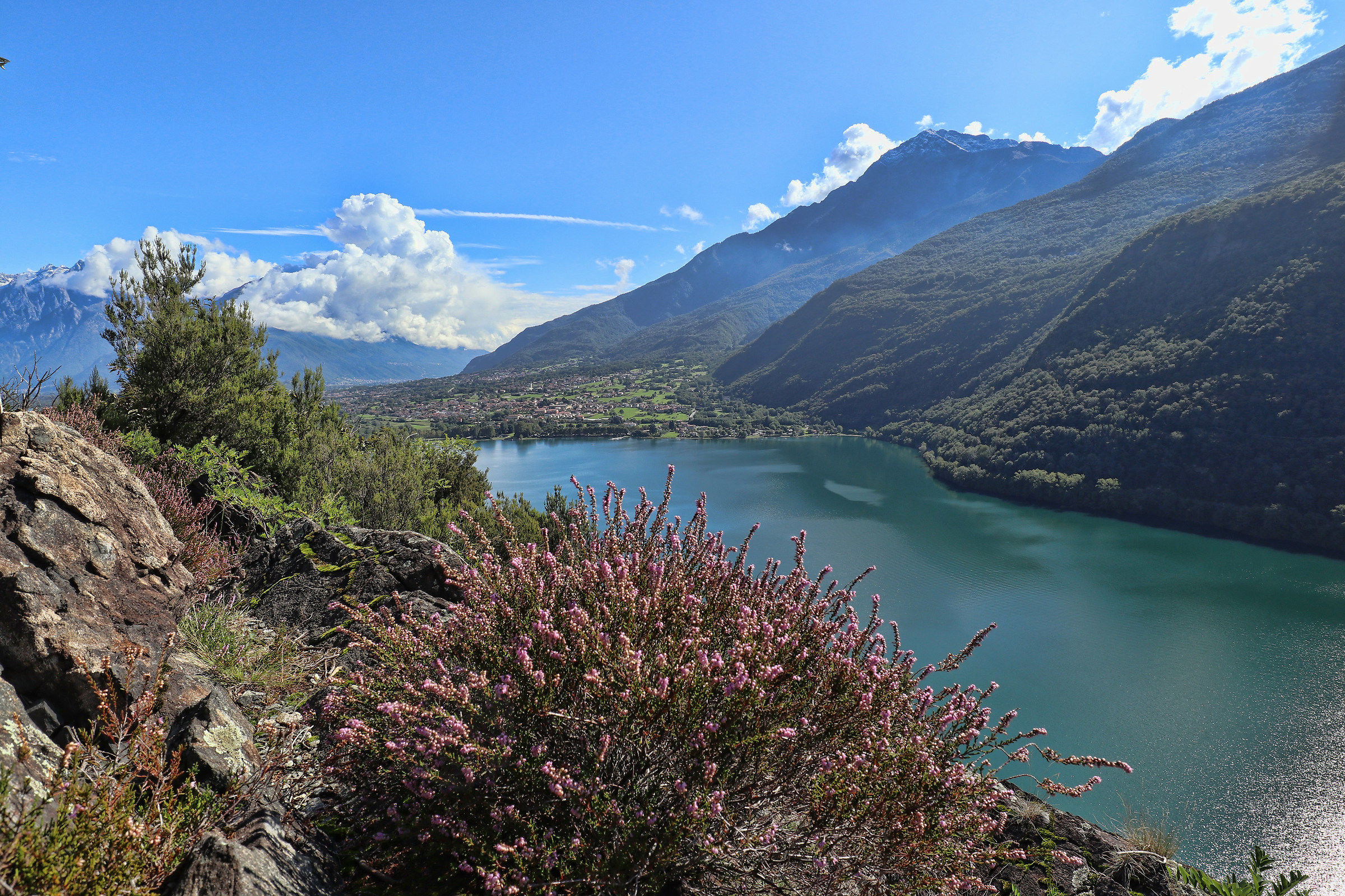 Scorcio lago di Piona