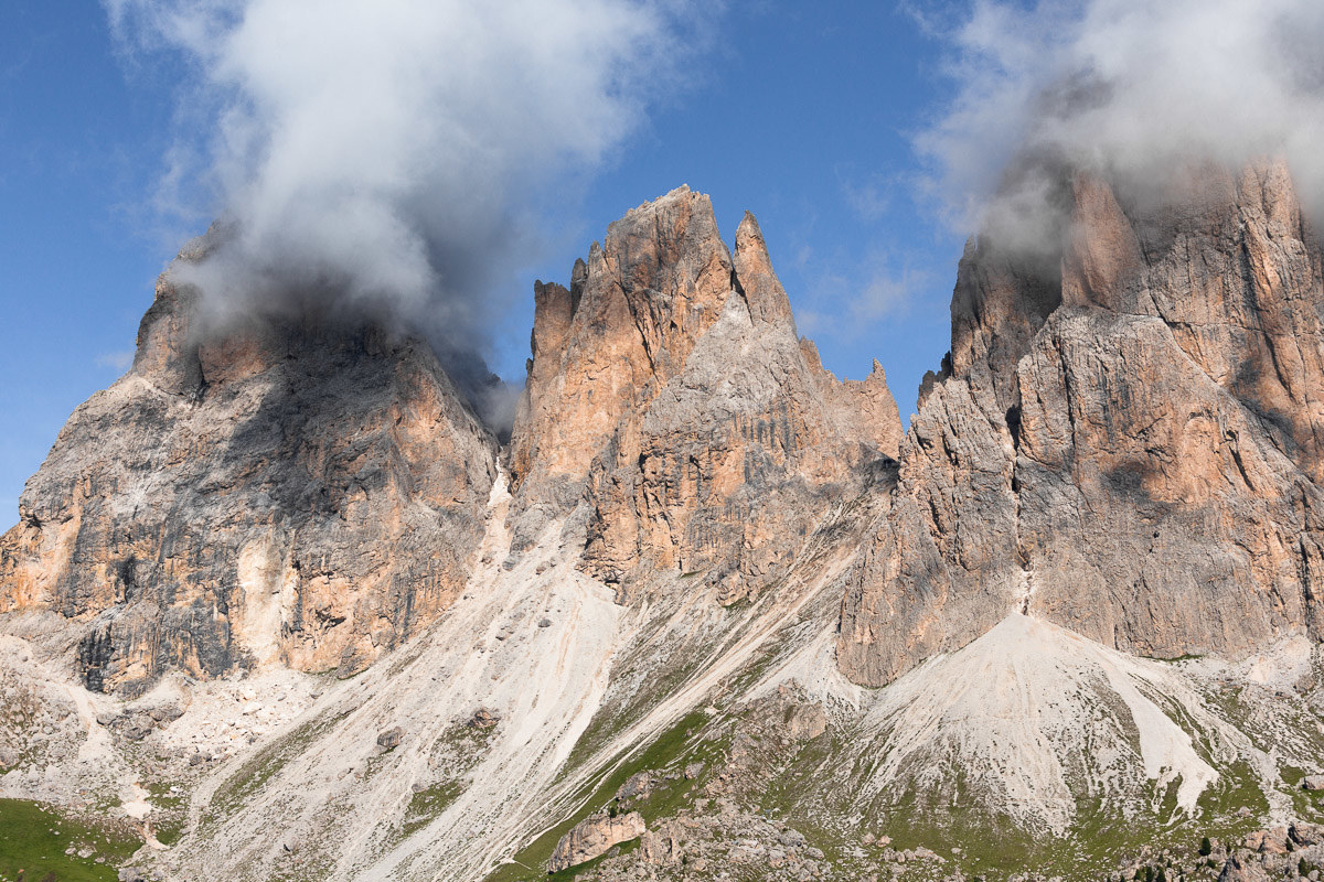 The Five Fingers with the Sassolungo ...