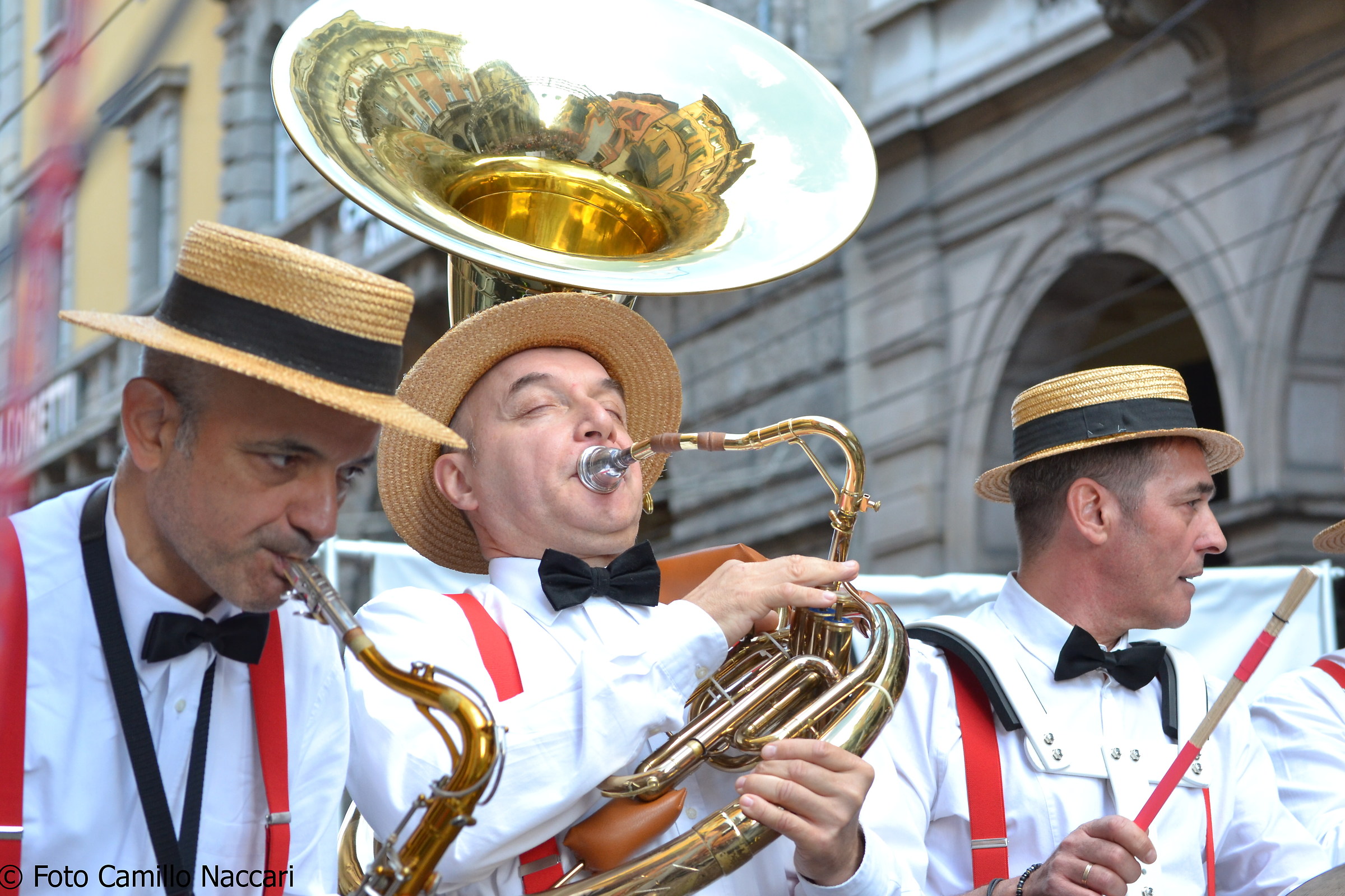 3. Jazz Roads, 1/200 s 5.6 ISO 800 Focal Length 70 mm