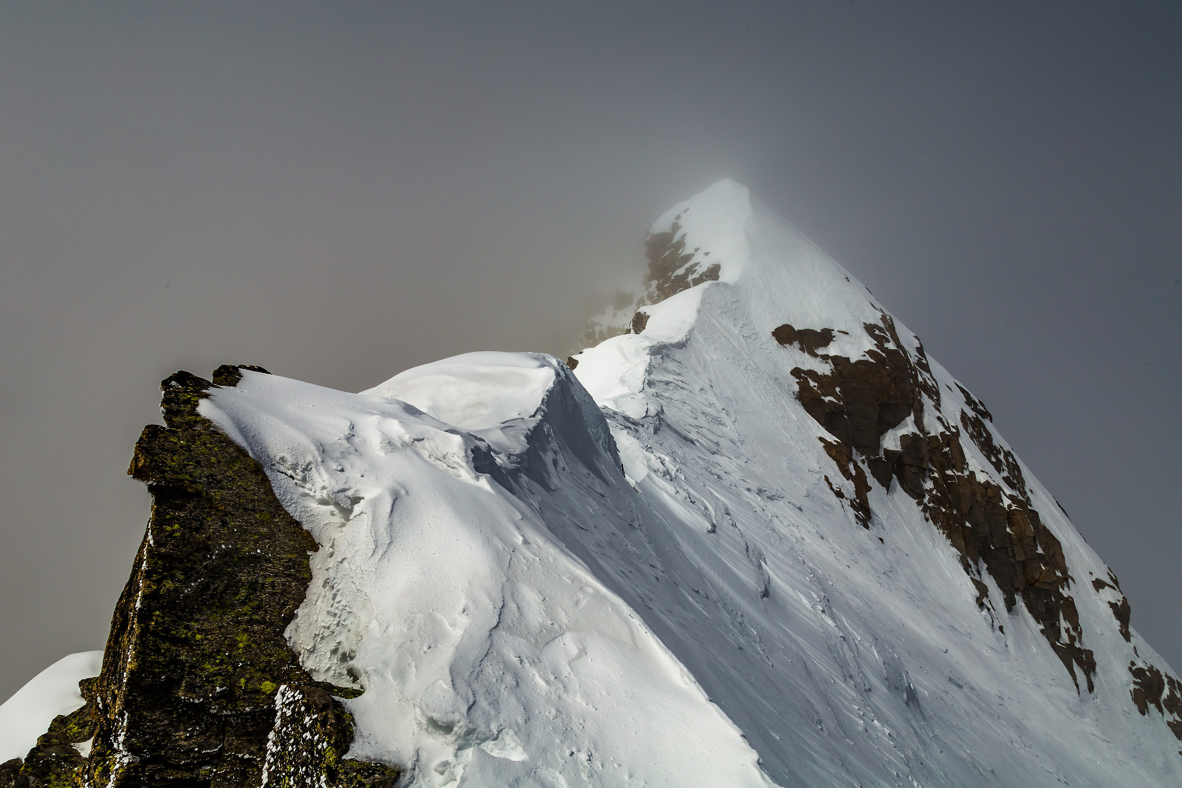 Cresta sommitale, Grand Etret