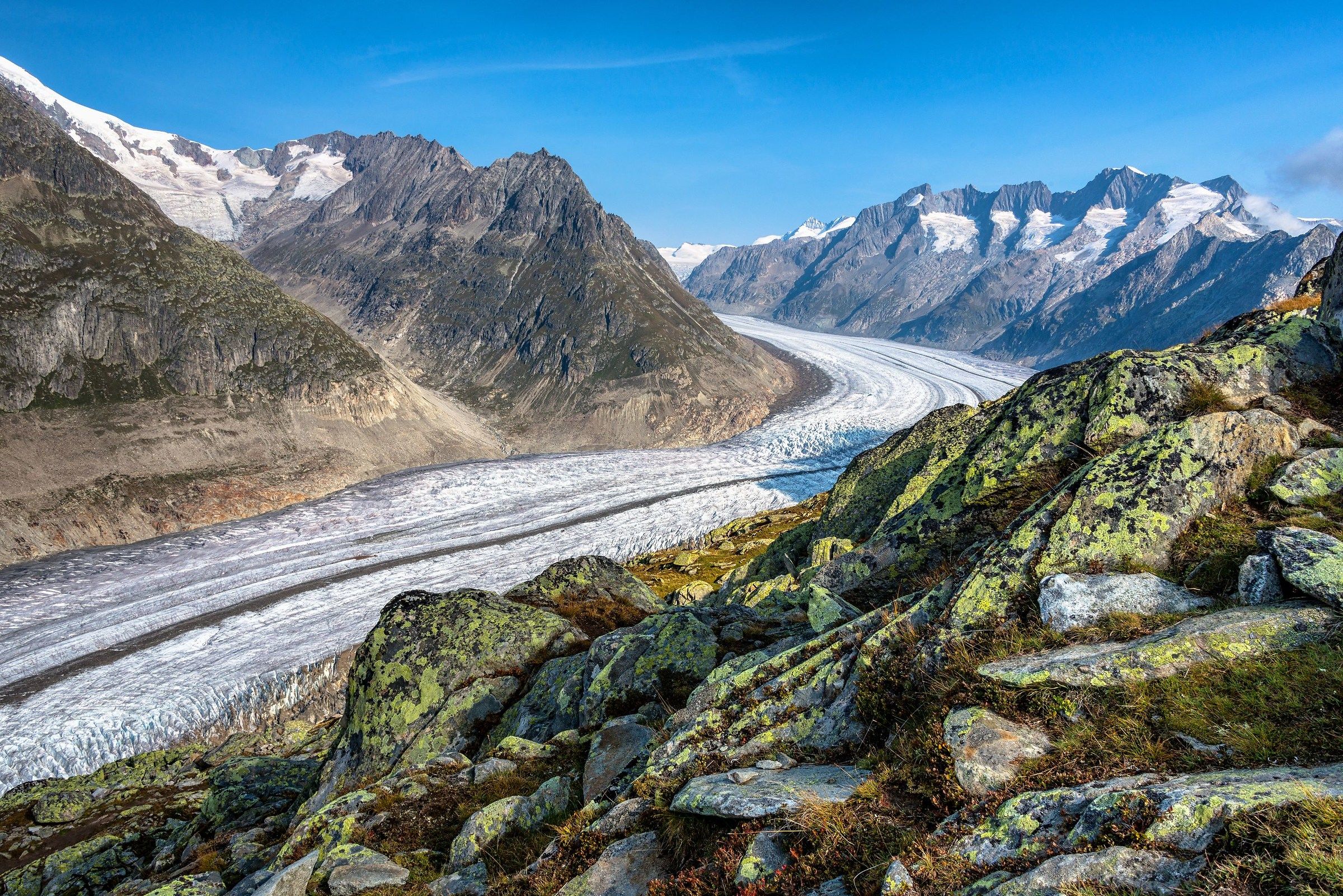 Hiking along the glacier