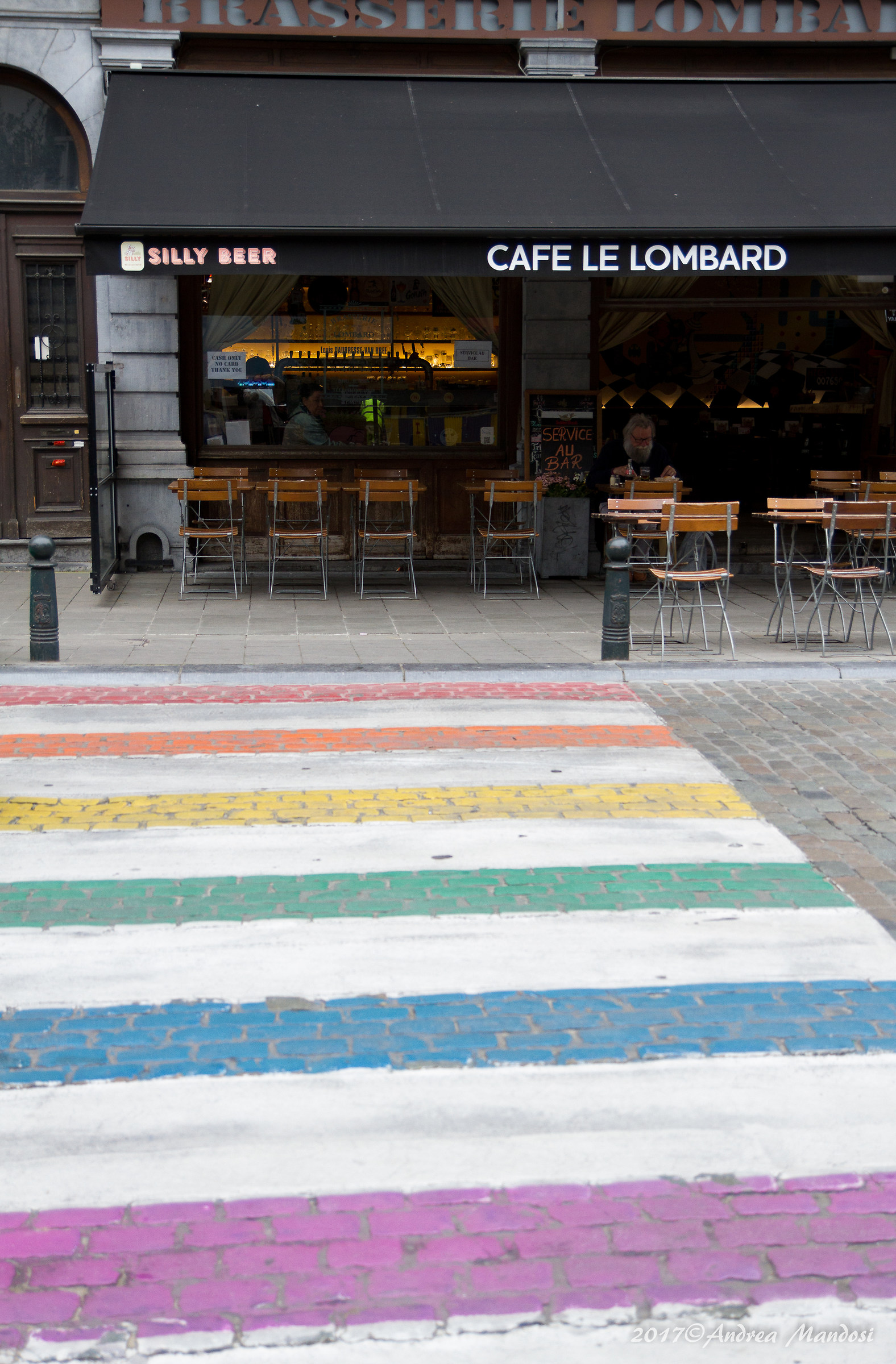 Zebra or rainbow strips?