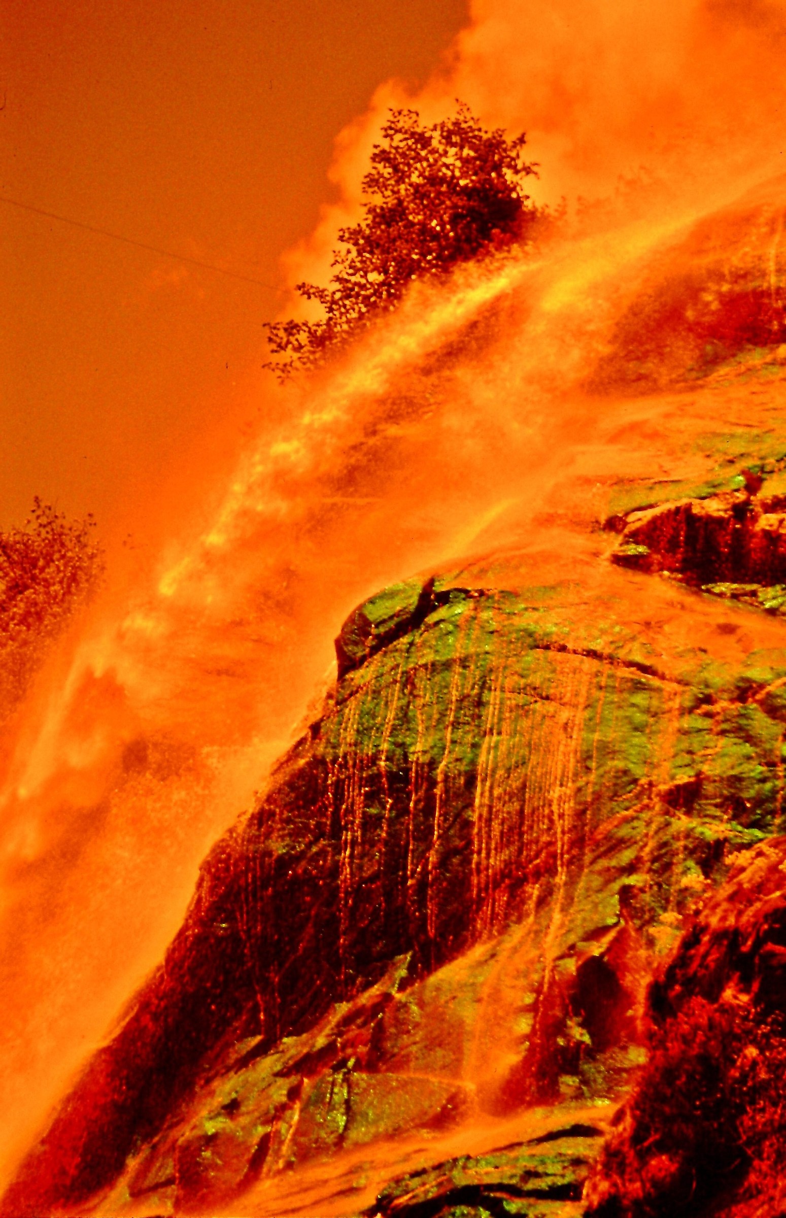 363 - come lava furente - SO Val Bregaglia Piuro