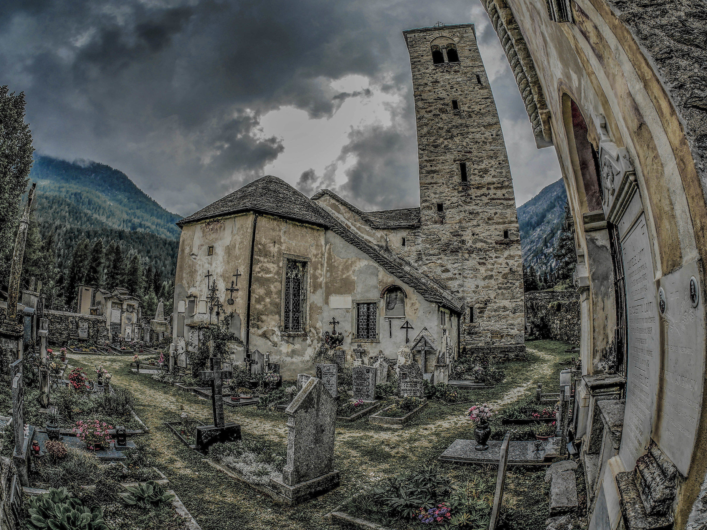 La Chiesa del Monte Rosa