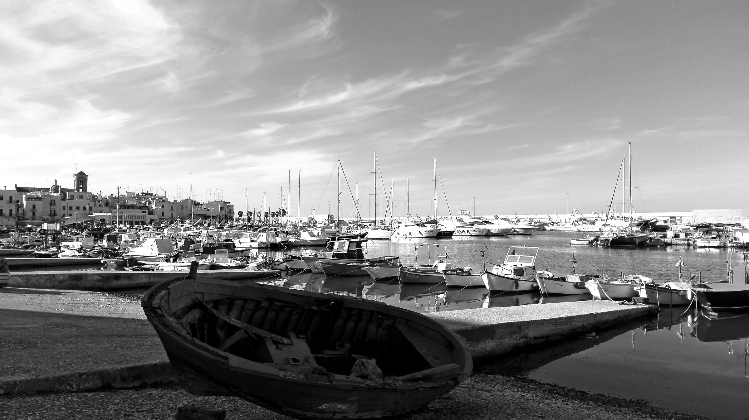 Barca in riparazione