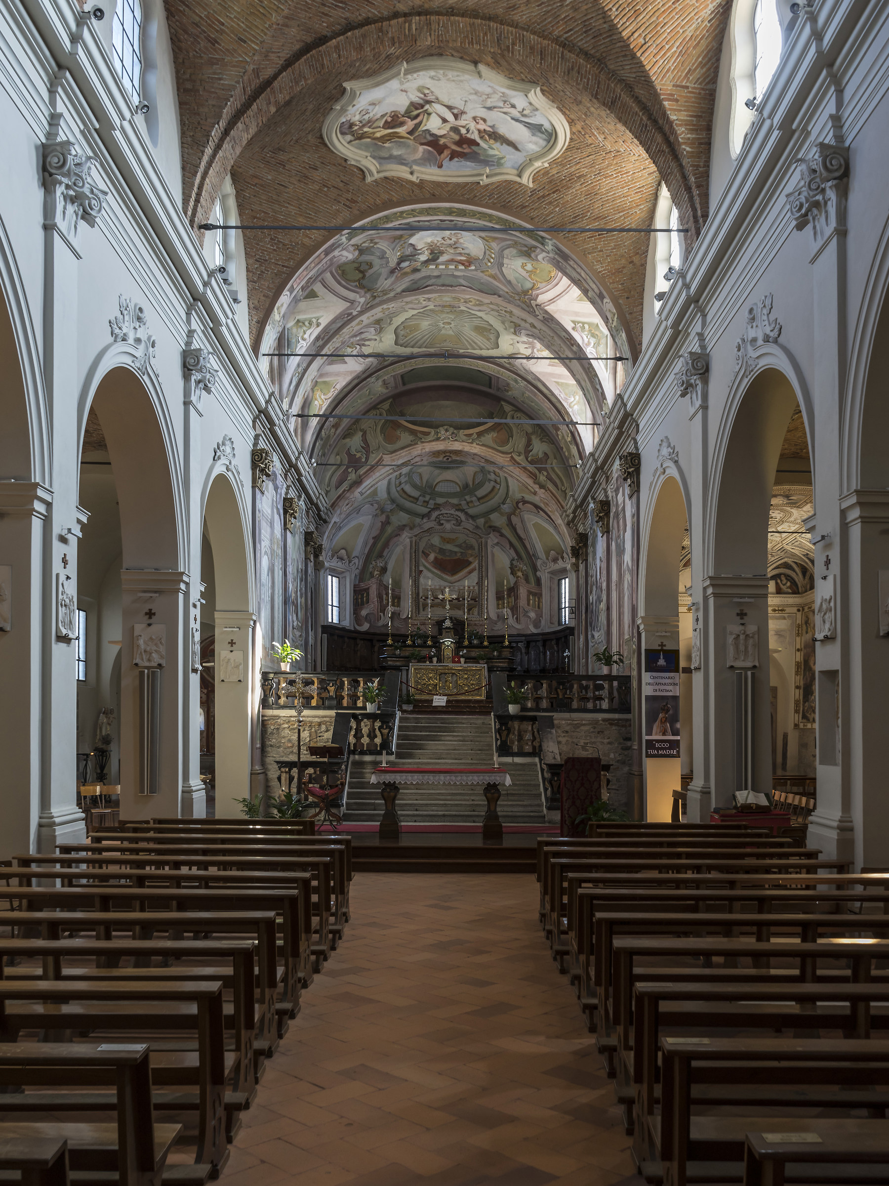 Sesto Calende - Church of San Donato - Navata centrale