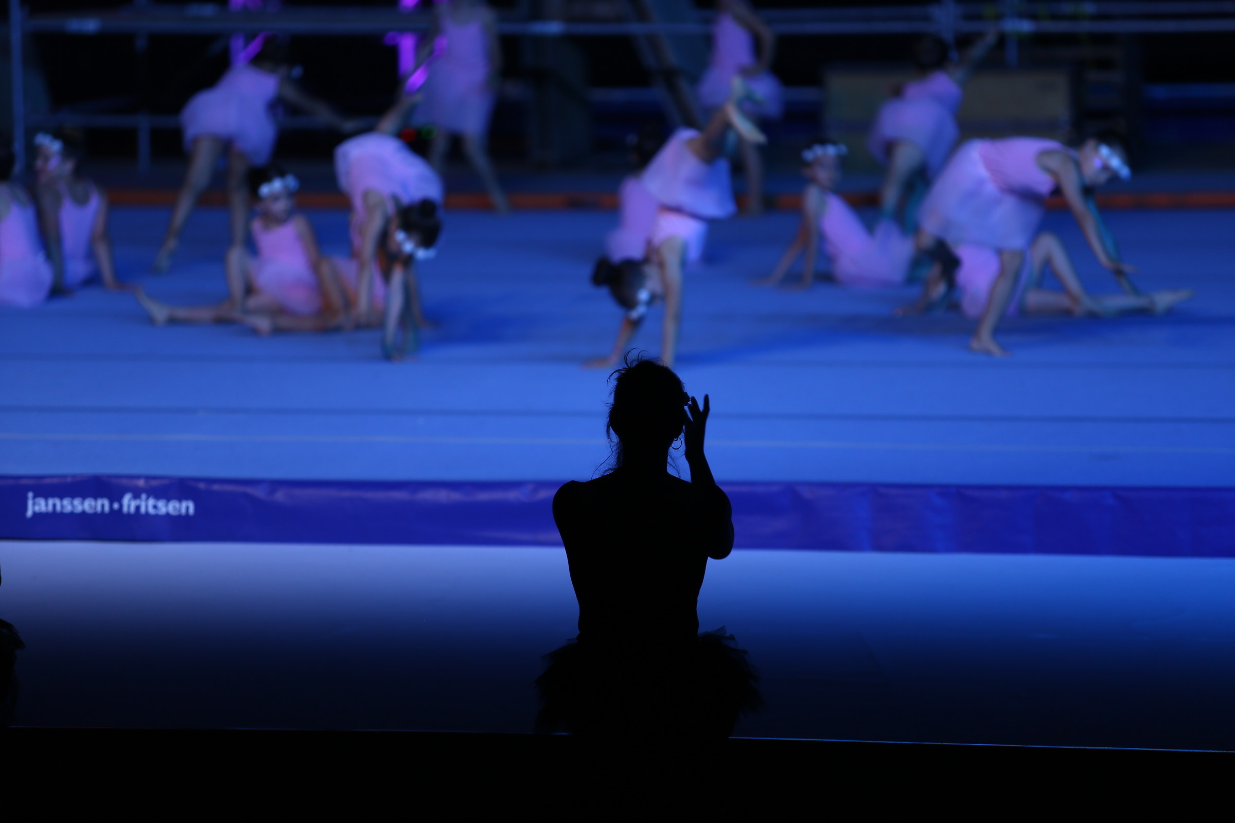 Shape of you, "angeli nell'ombra"