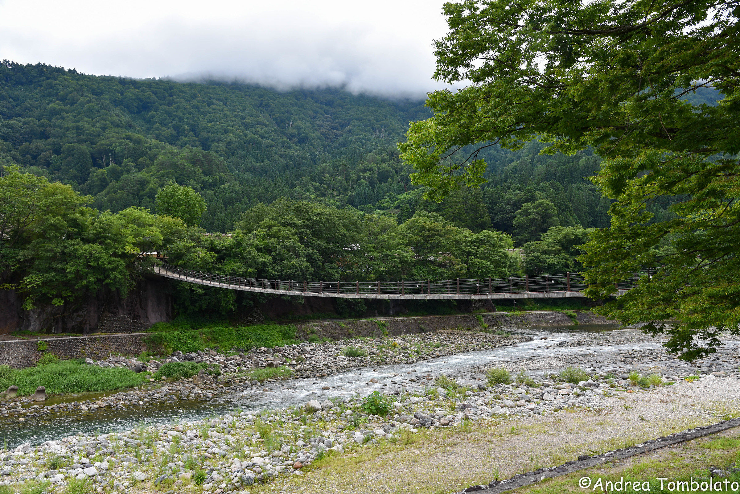 The Peace and the Peace in Shirakawa-go