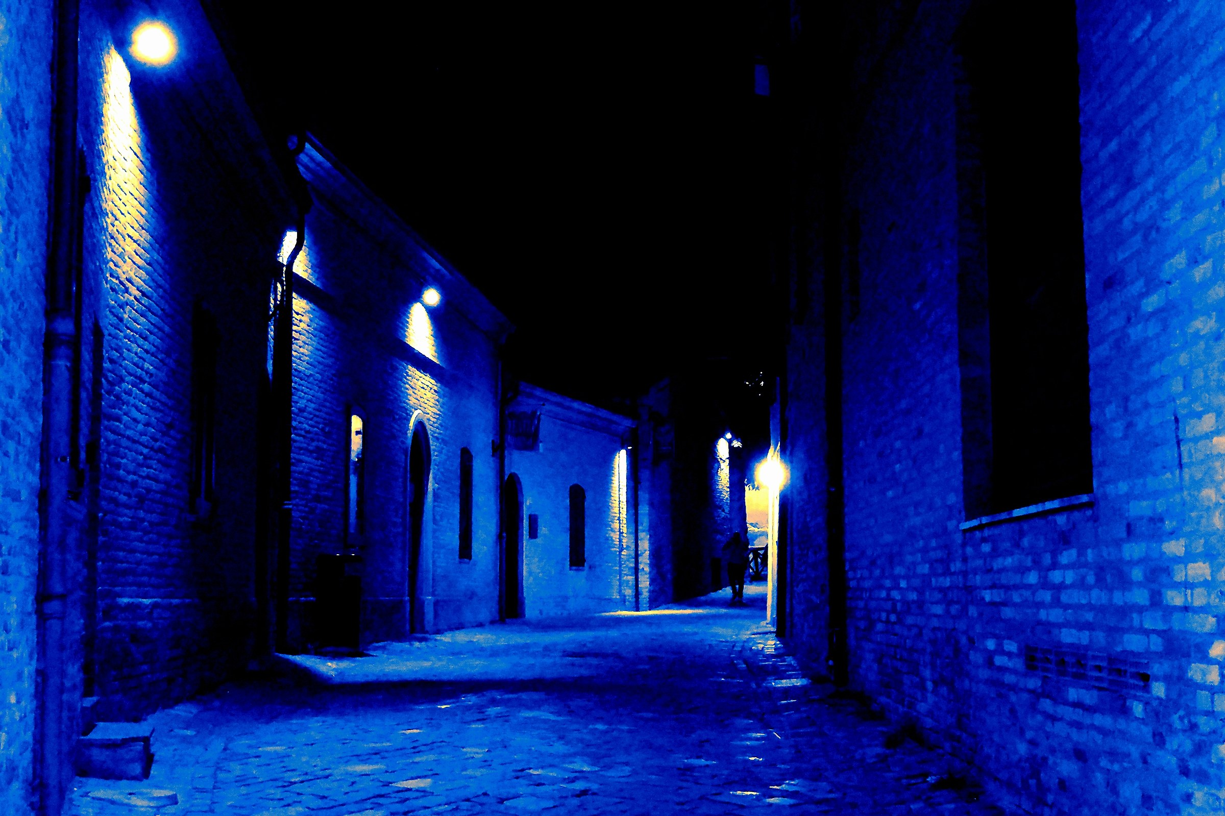 Blue Gradara