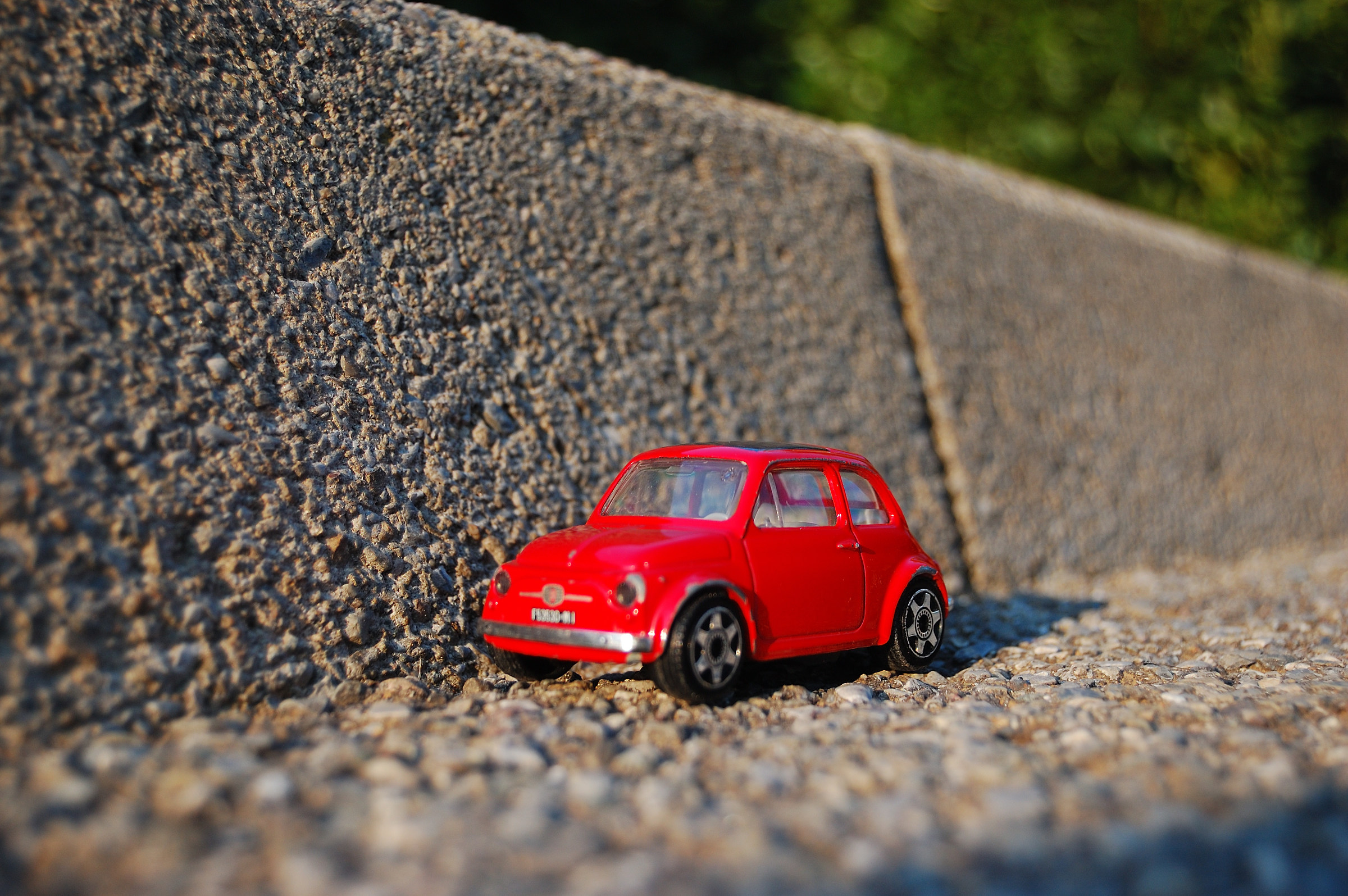 Lungo le mura della città