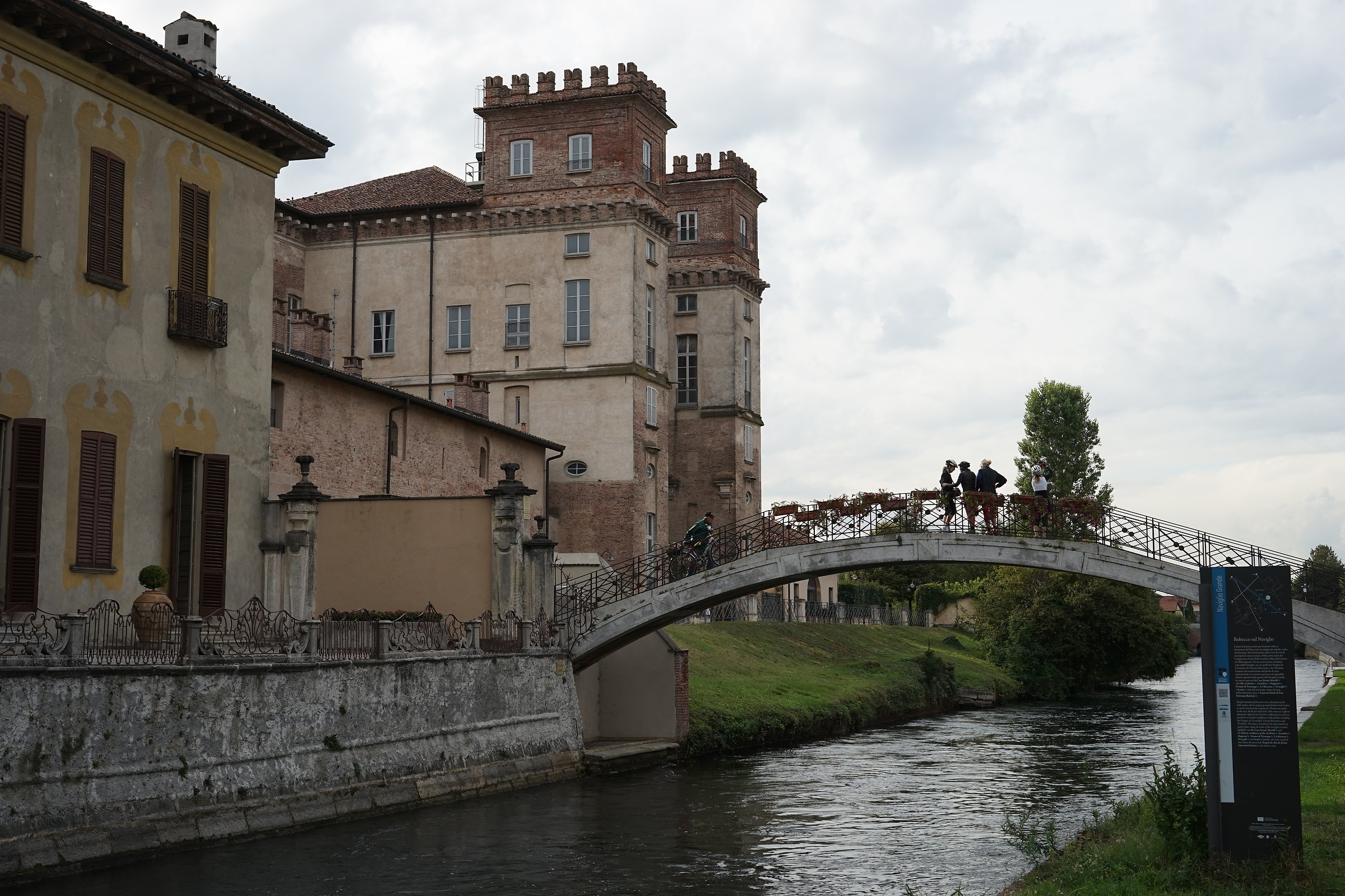 Natura morta con intrusa