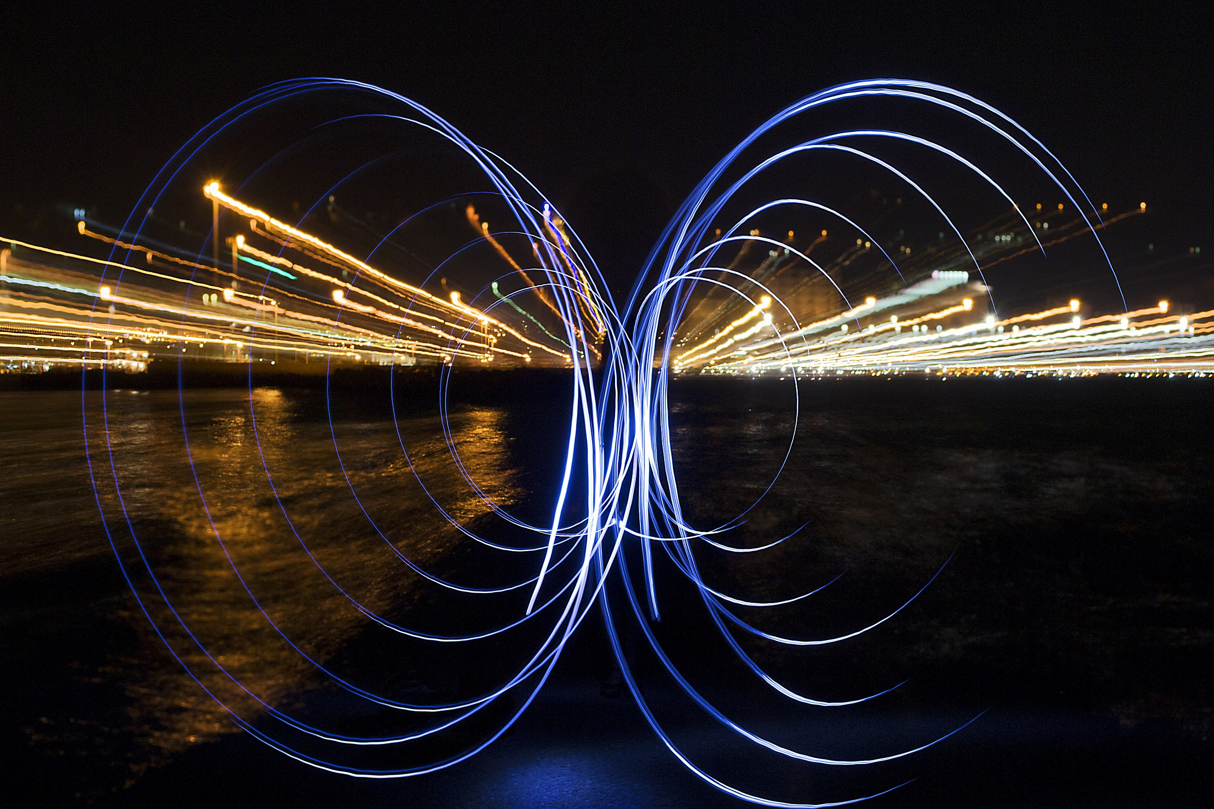 Esperimenti di Light Painting