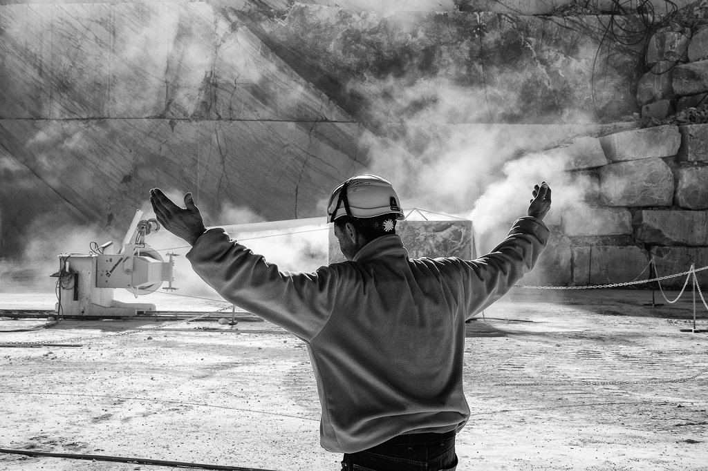 reportage cave di carrara