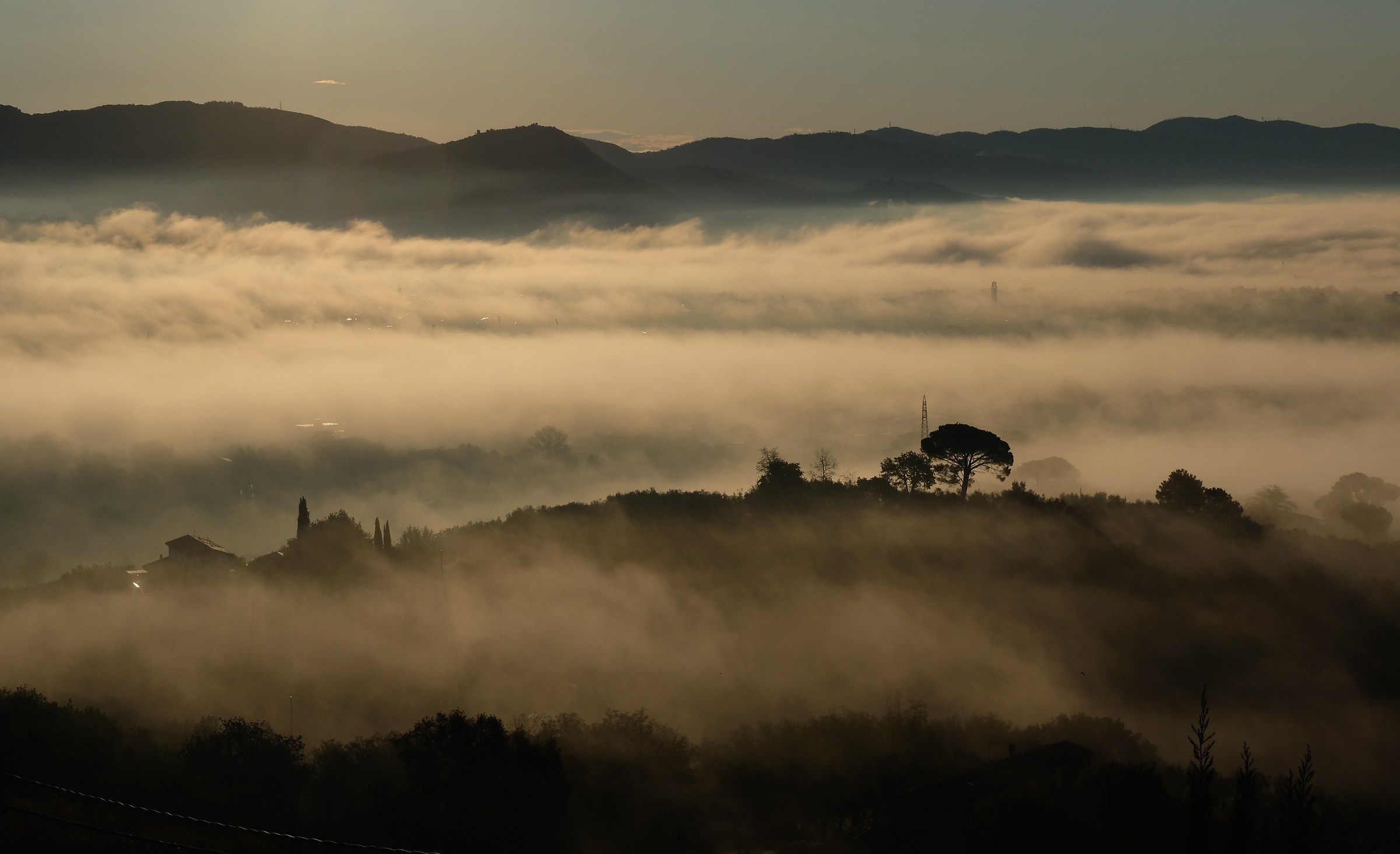 The Valdinievole this morning on awakening