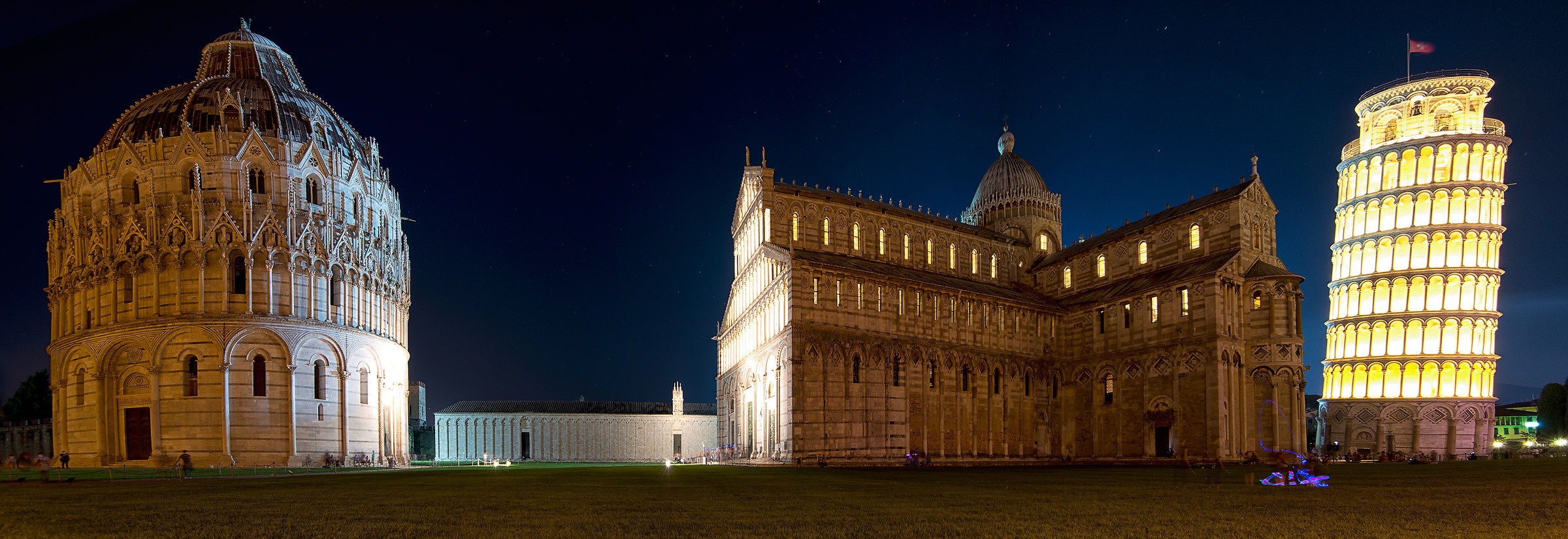 Lights in Miracle's Square