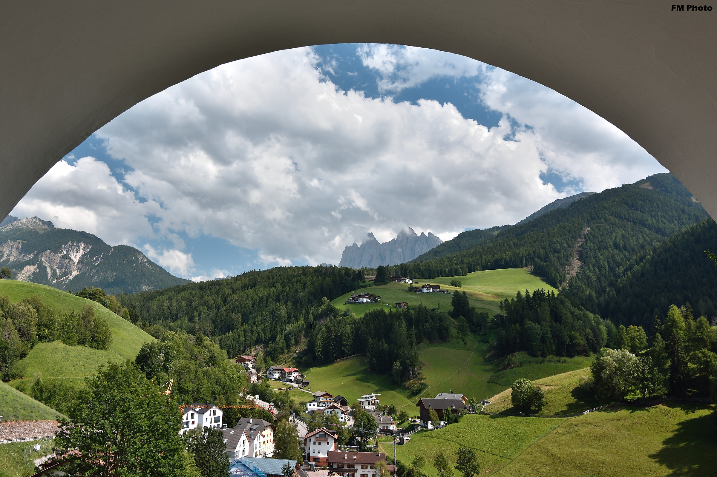 Una Cartolina da Funes