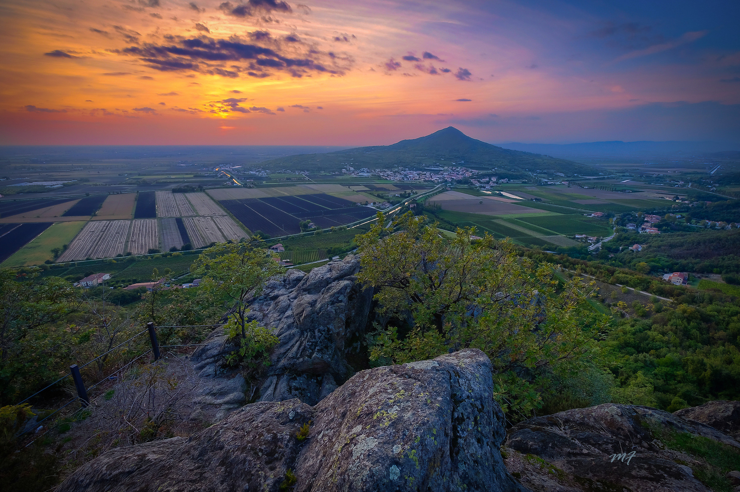 The bunch of brigands