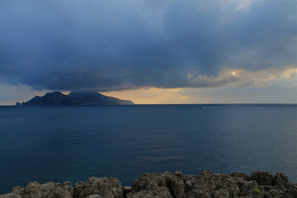 Capri stormy