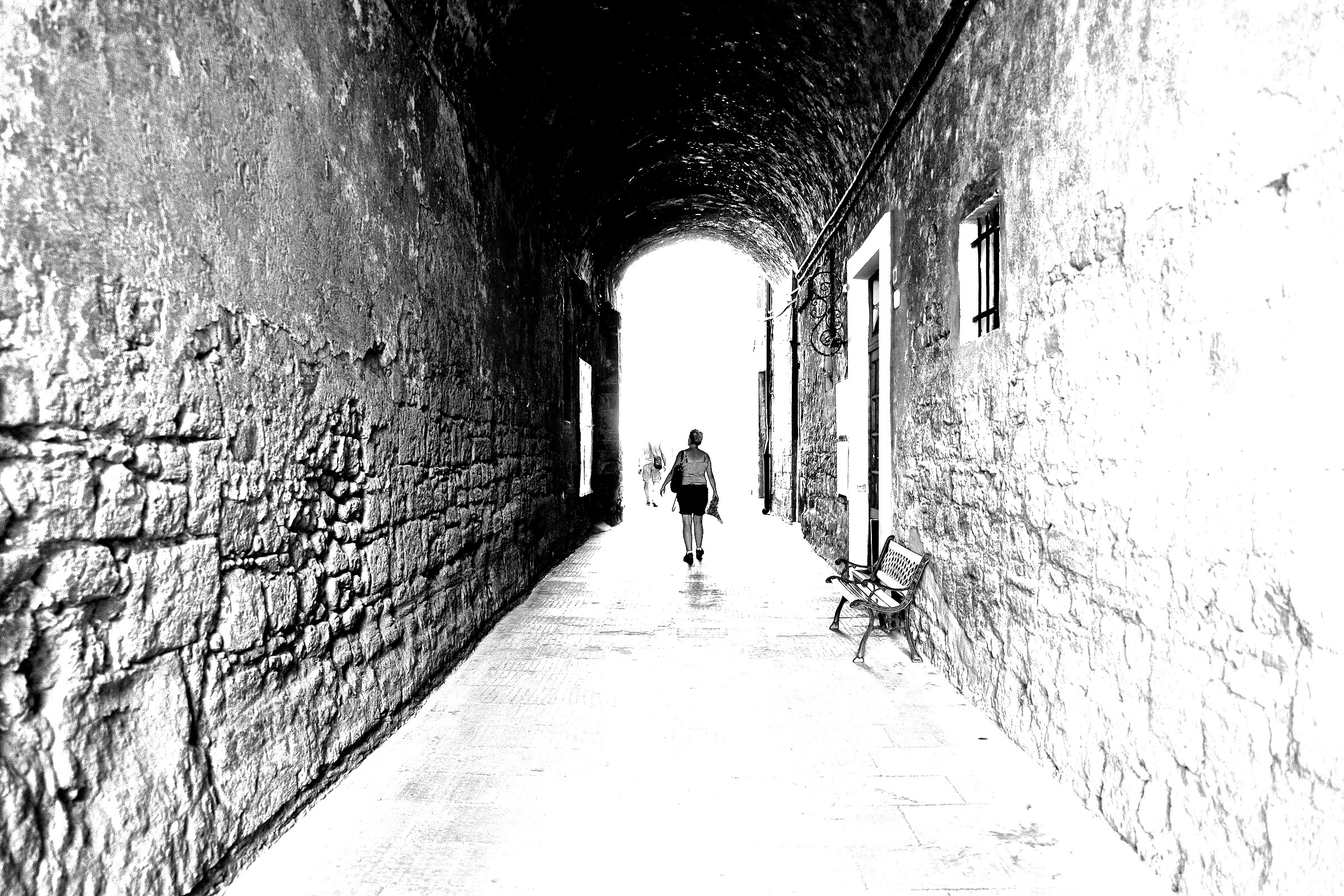 Follow me ... we're out of the tunnel