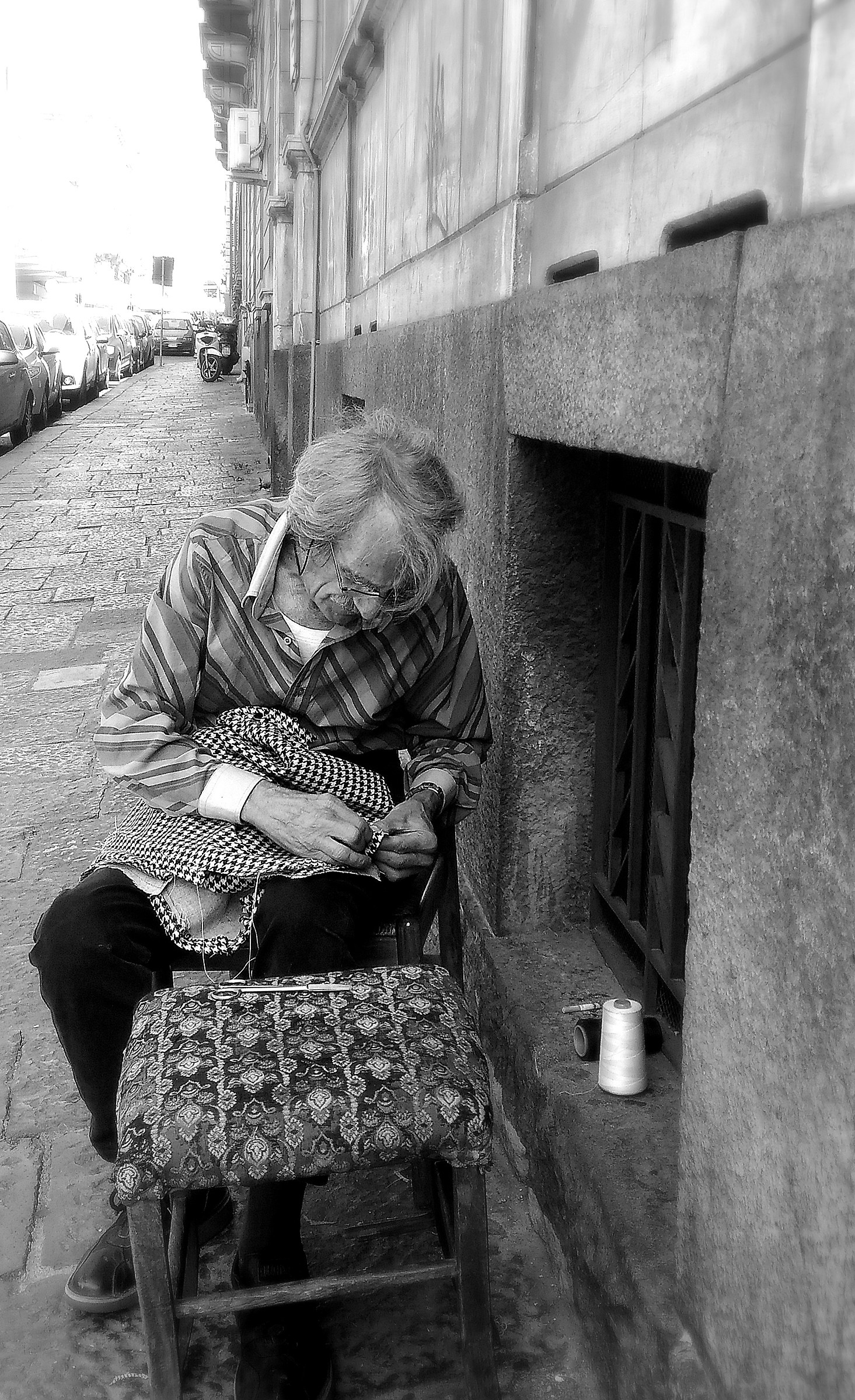 Street tailor