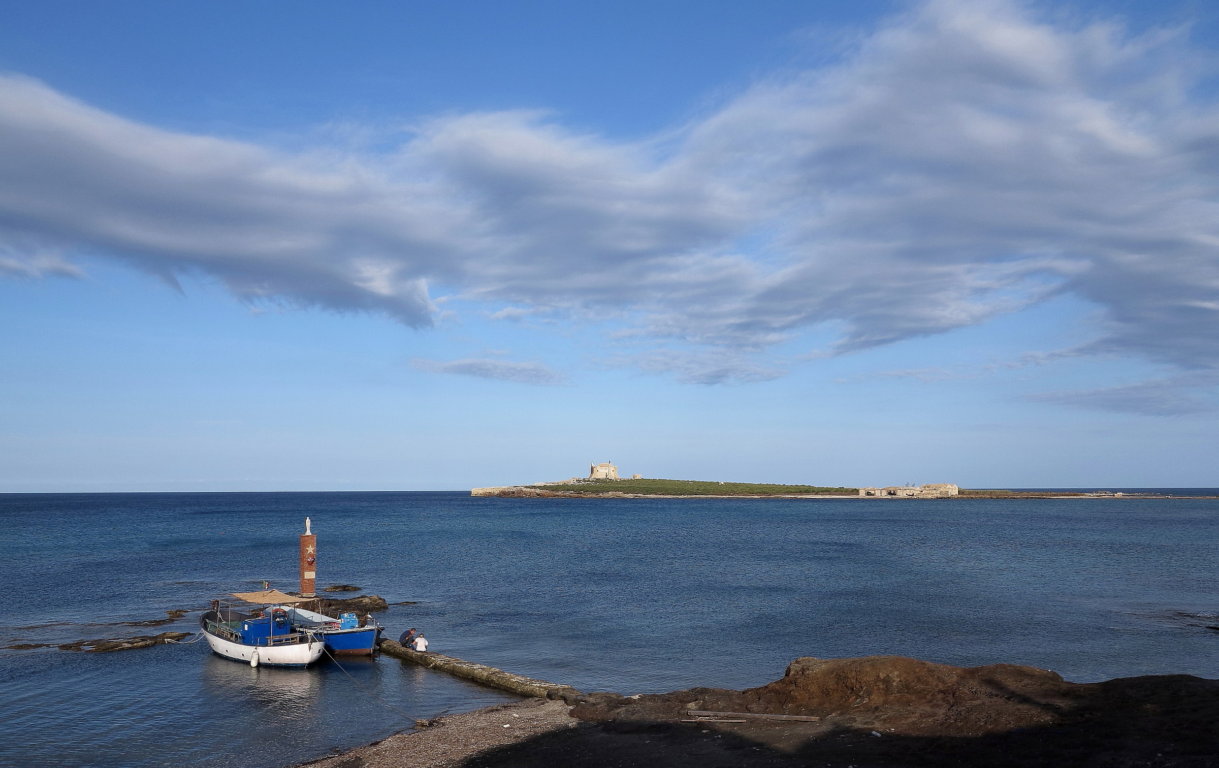 Sea, sea, sea, who wants to ride!