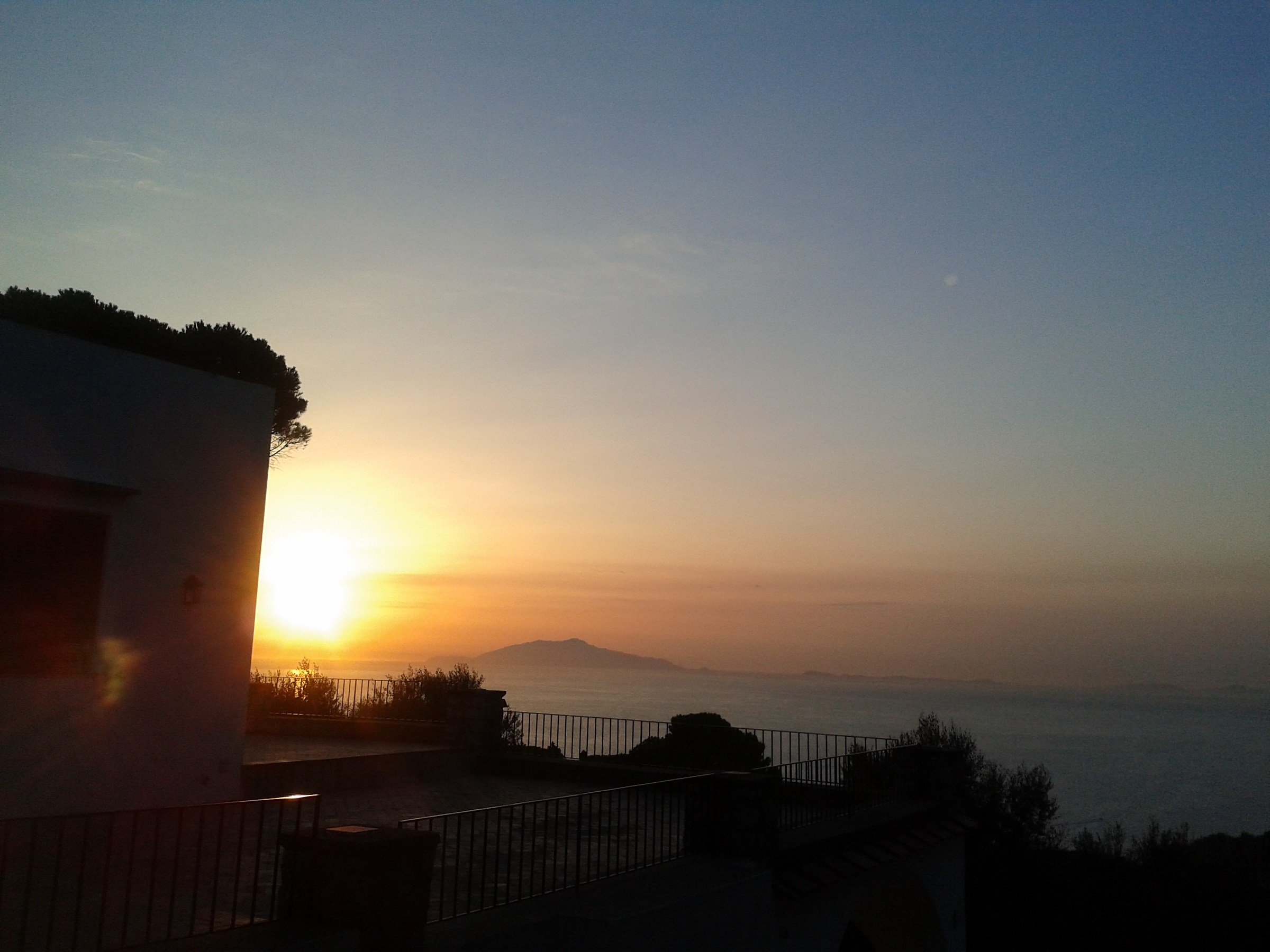 Tramonto su Ischia
