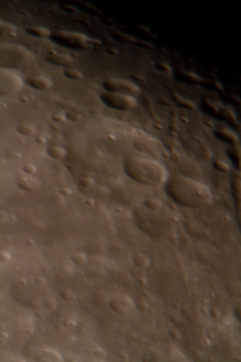 Moon at 250x single click unpretentious!