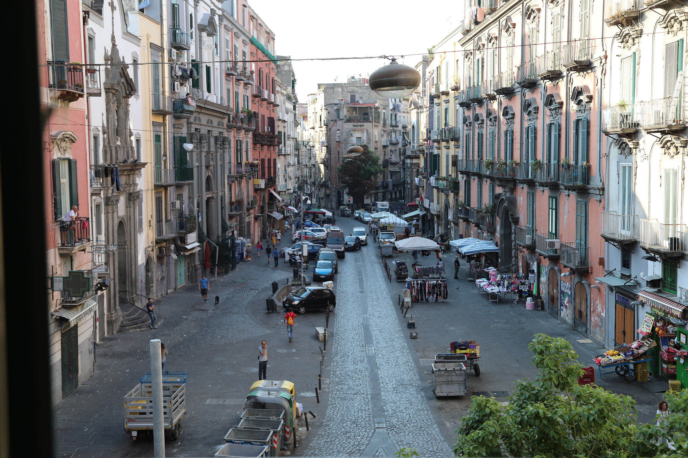 Naples: Piazza dei Vergini