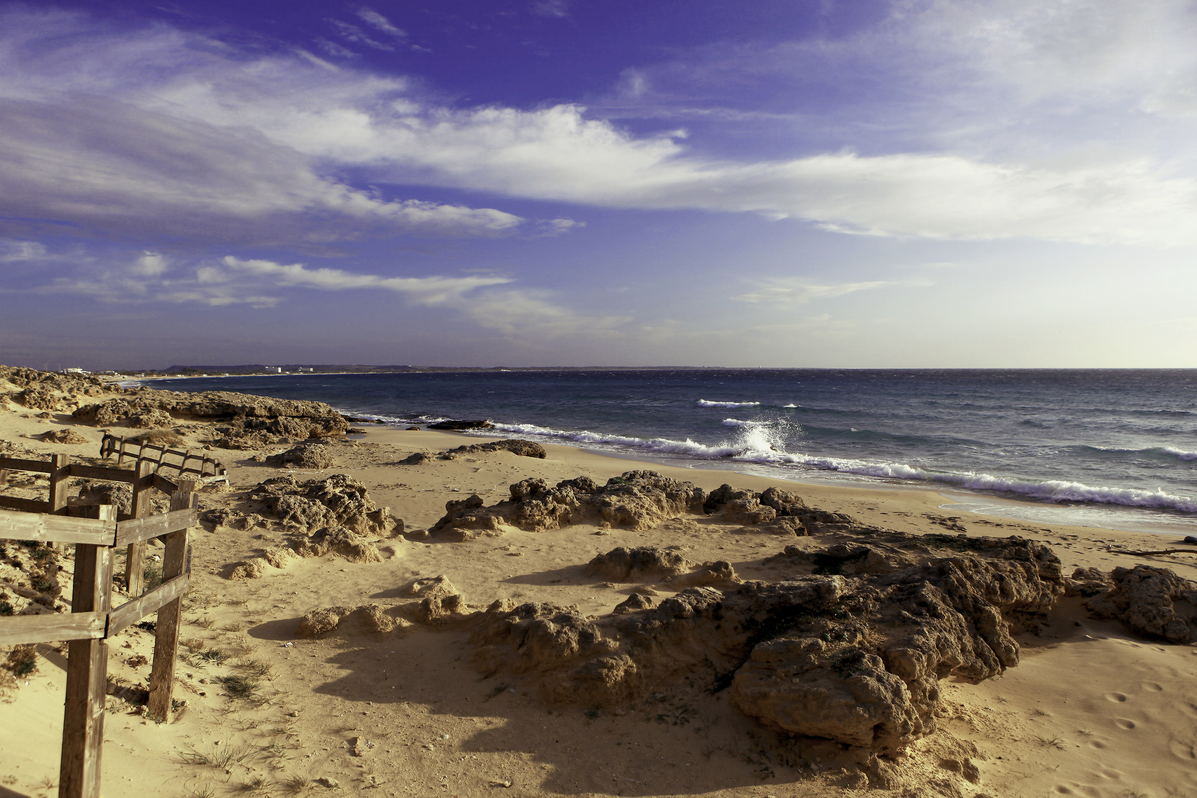 Gallipoli beach, green bay