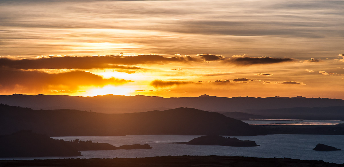 Tramonto tra Perù e Bolivia