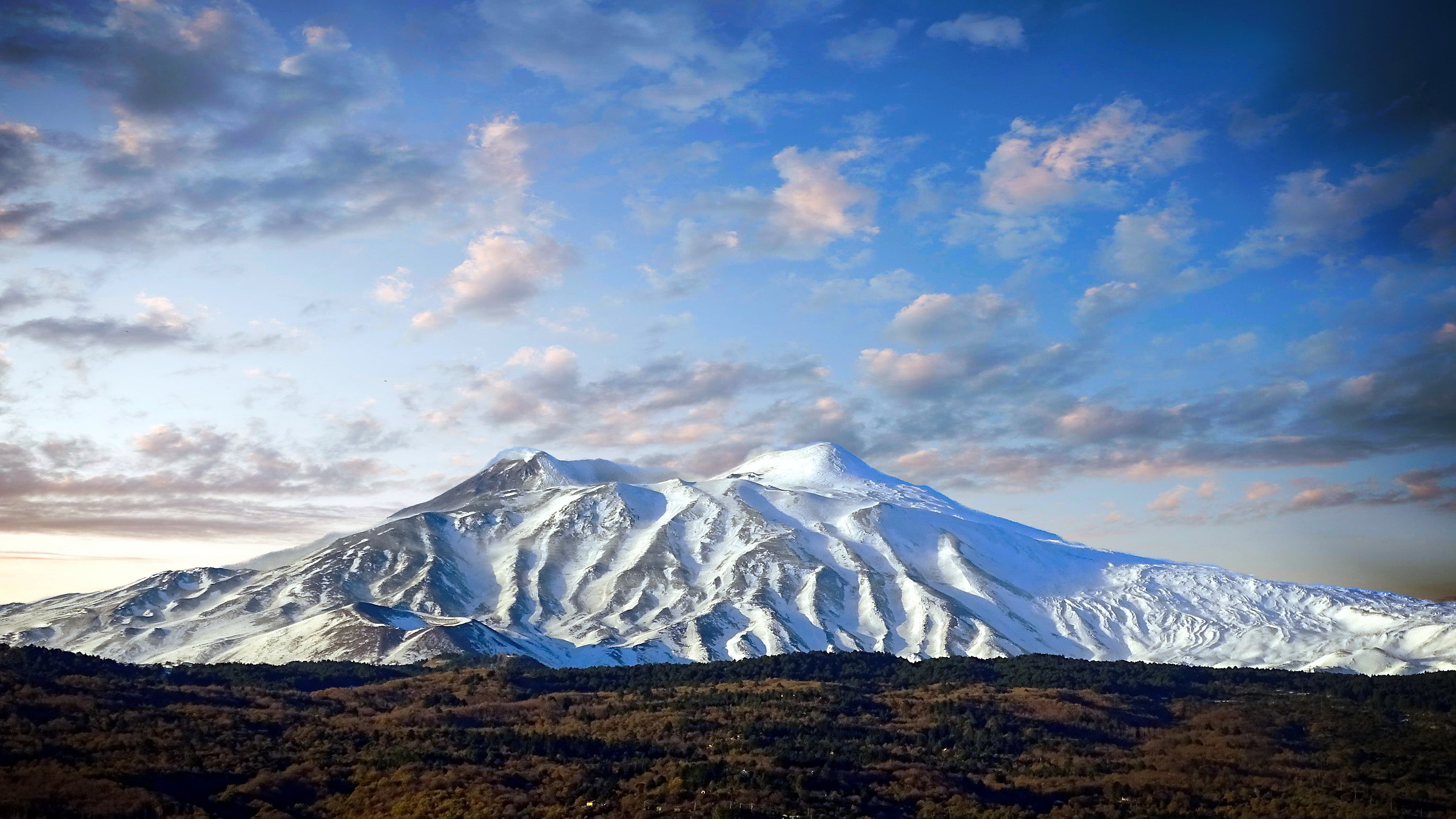 Sua Maestà L'Etna