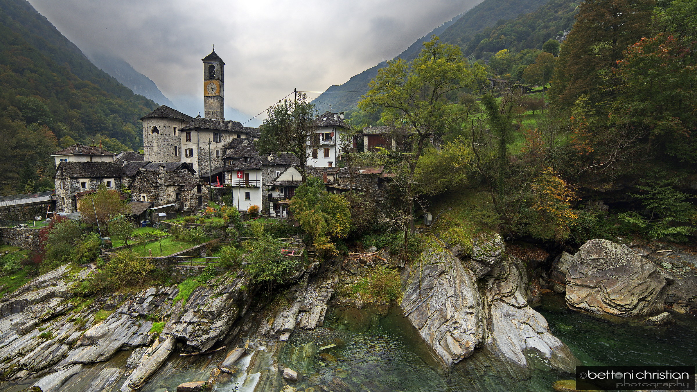 Lavertezzo early fall 2017