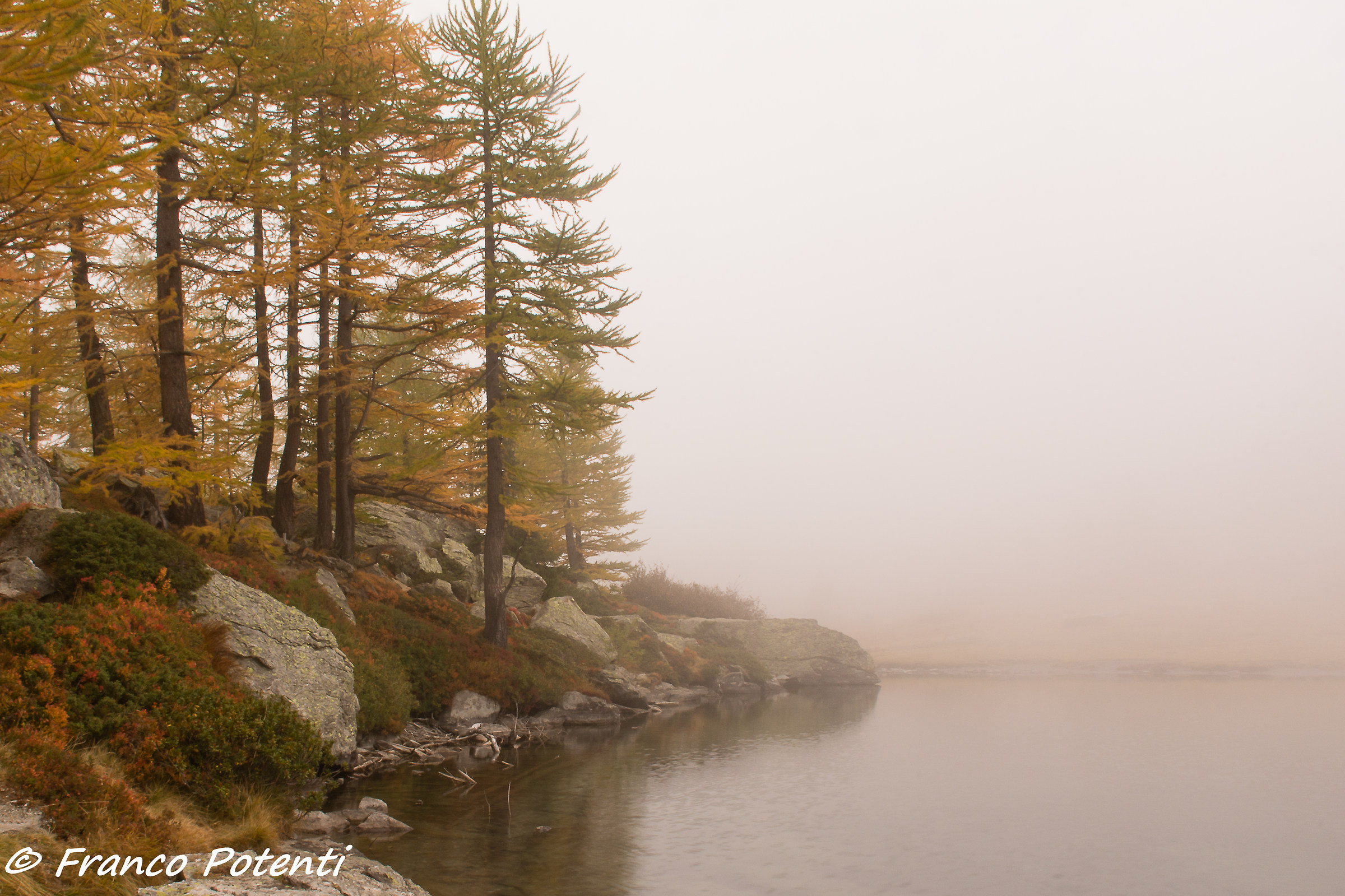 Autumn at Arpy Lake