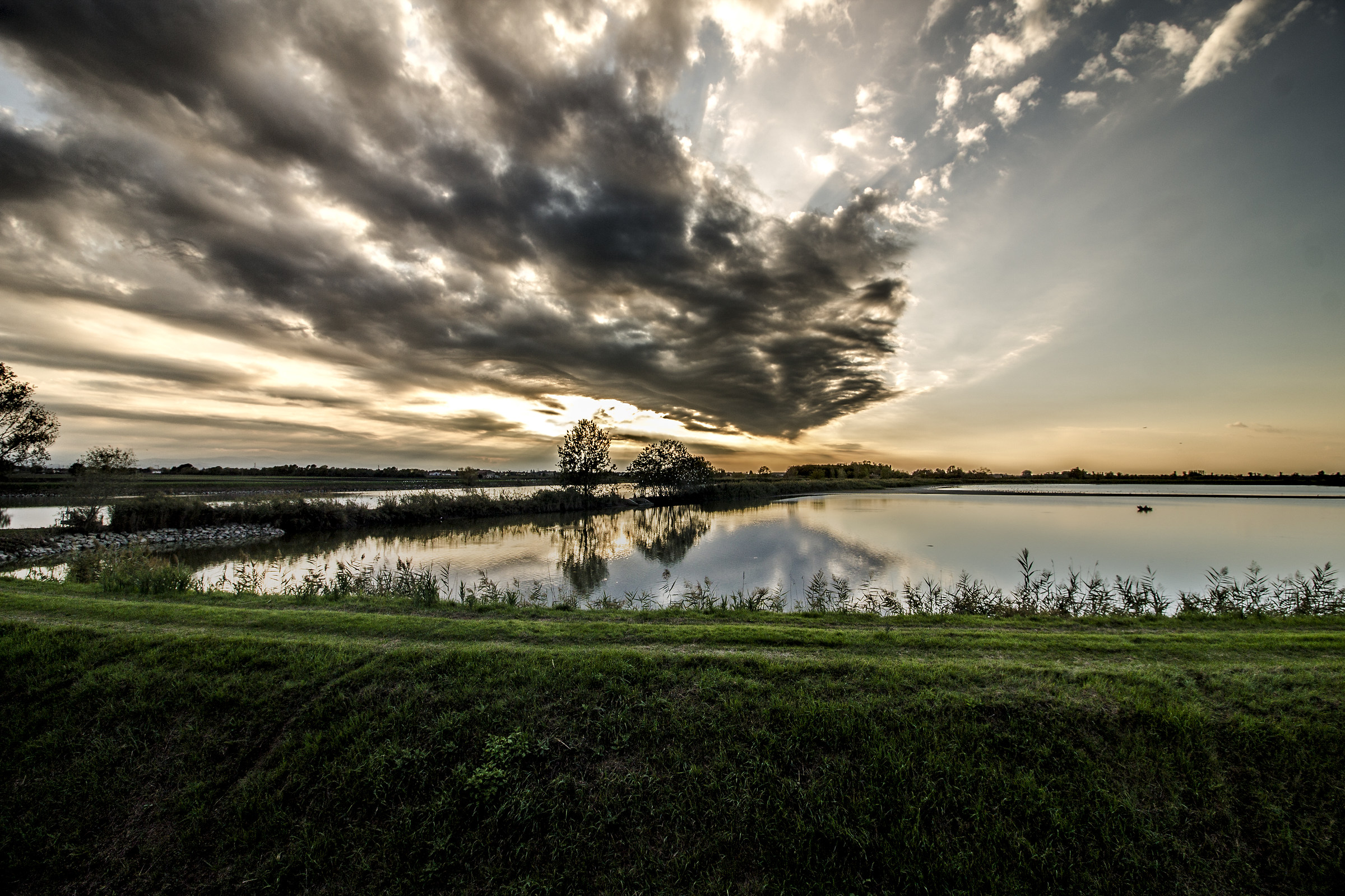 Sunsets in water mirrors