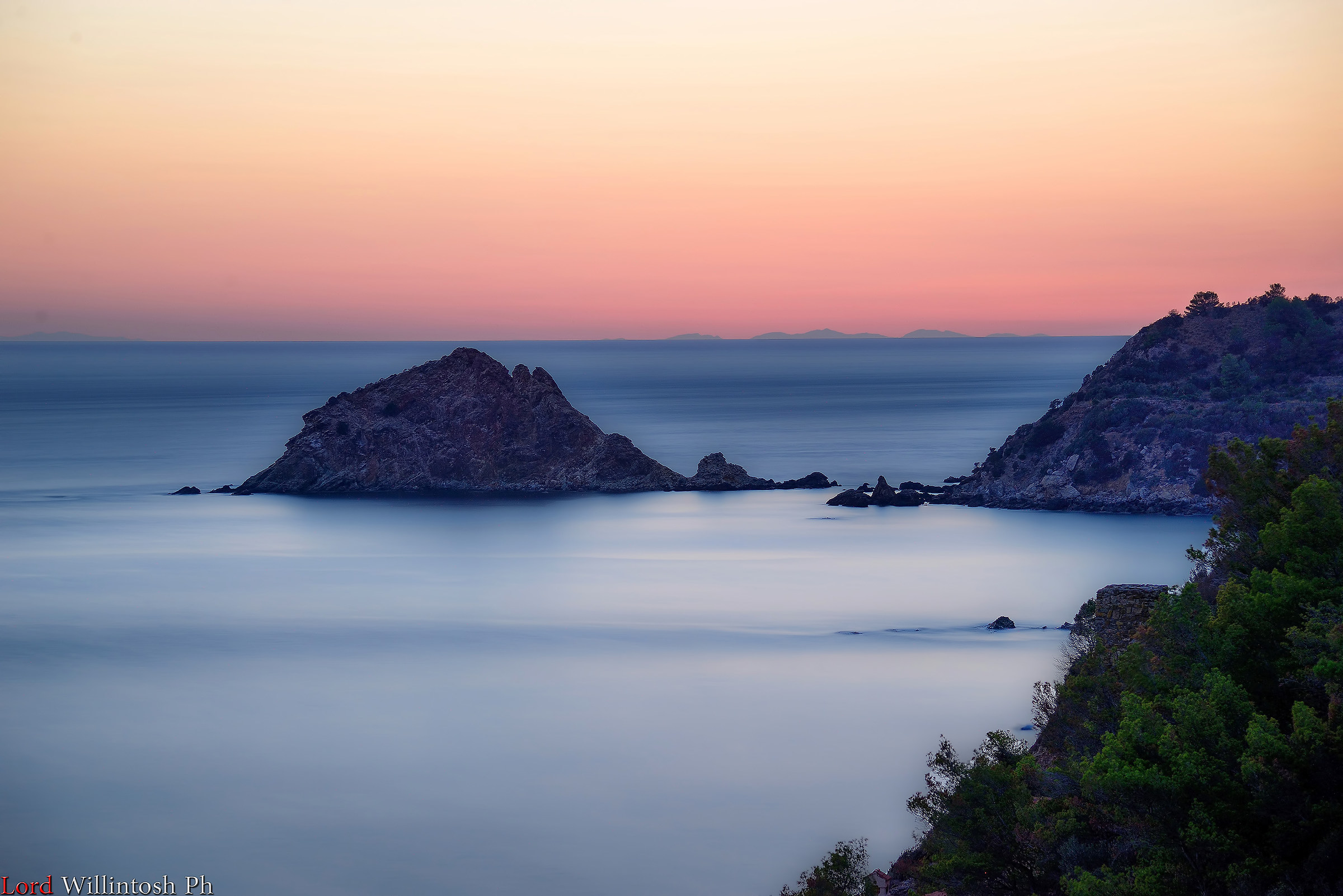 Mare effetto seta Argentario