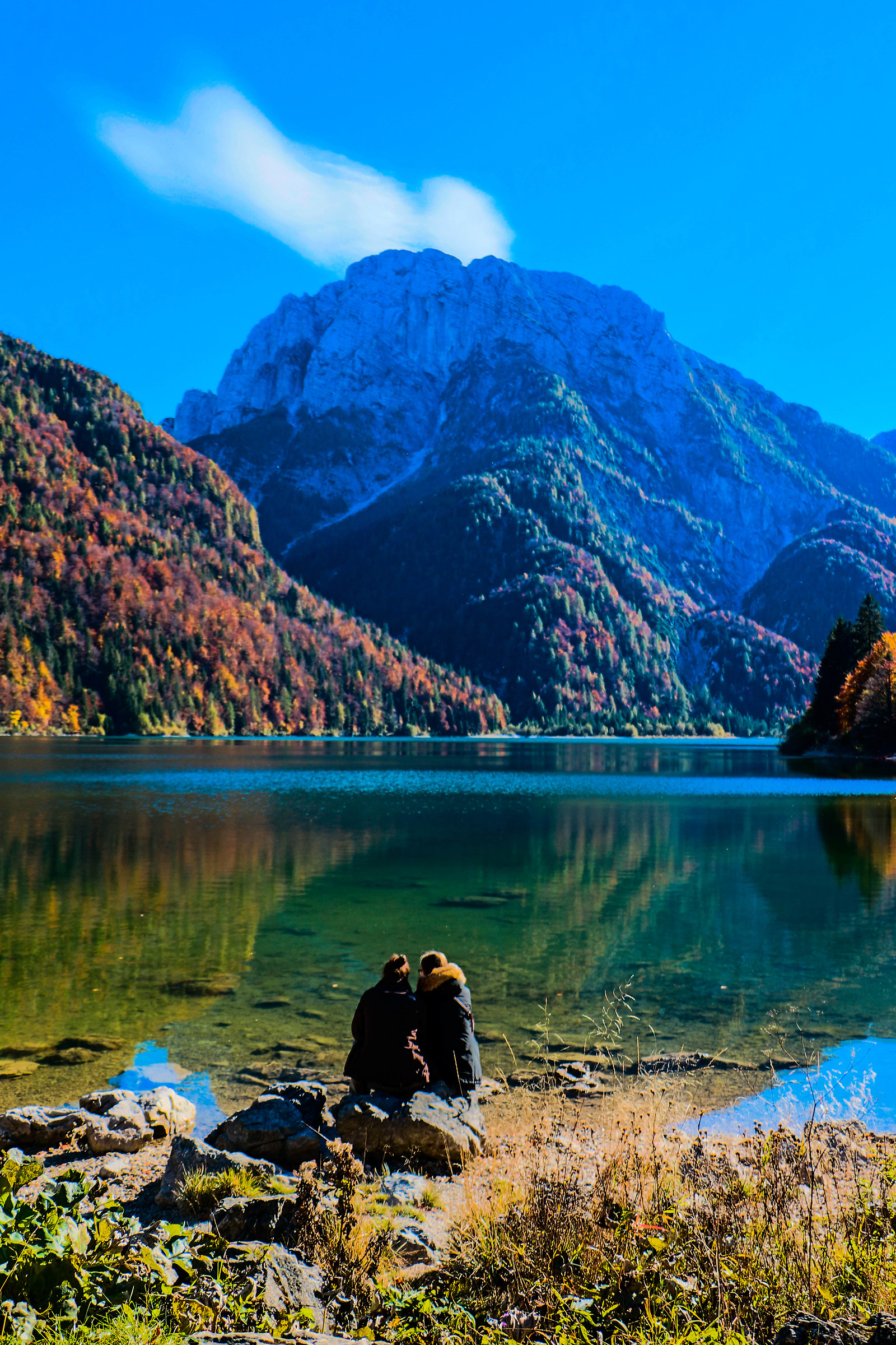 Contemplando la bellezza dei silenzi autunnali