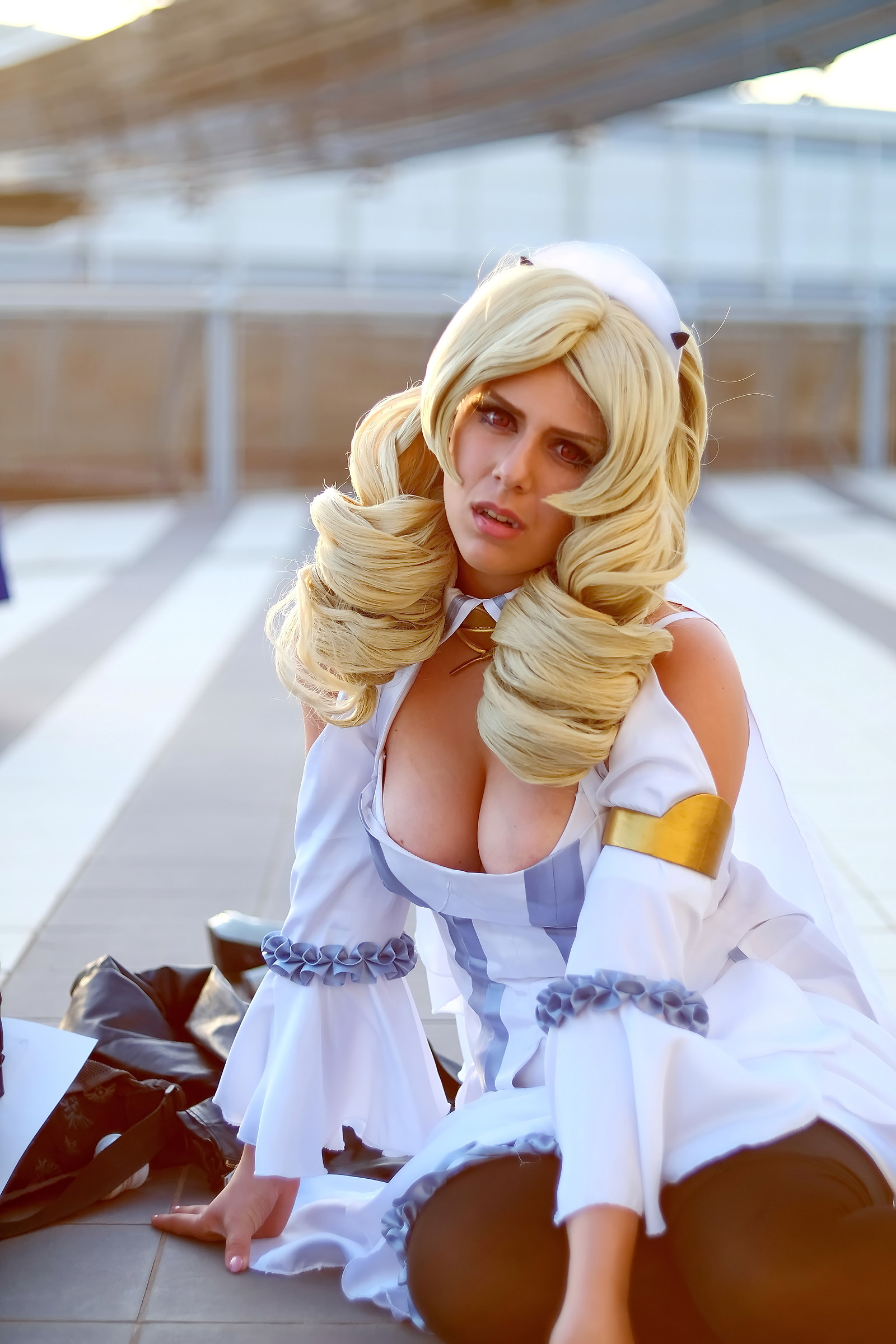 Please do not bite me on my neck!