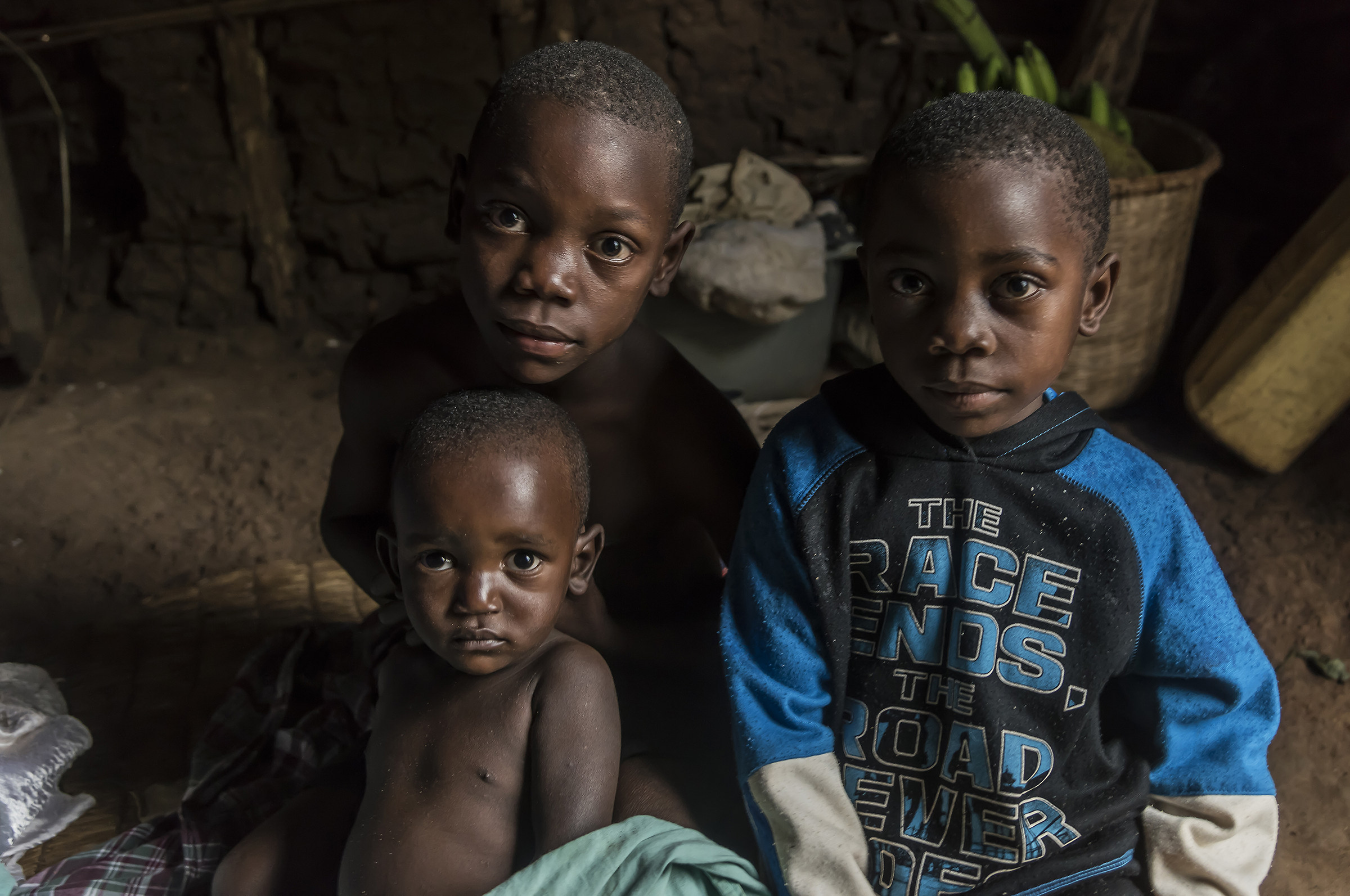 In una capanna rurale - Uganda