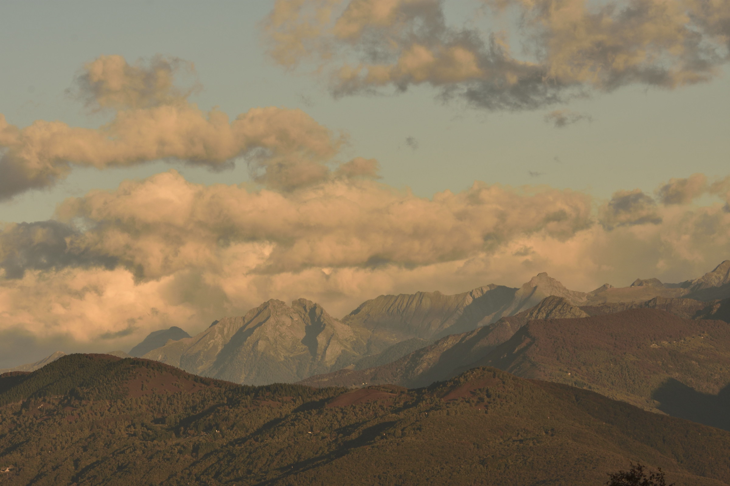 dawn by the Settentermini Mountains - Val Vigezzo Mountains