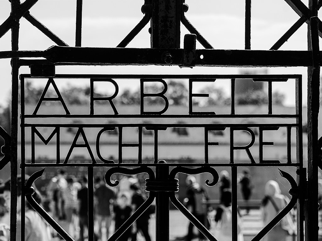 Arbeit macht frei
