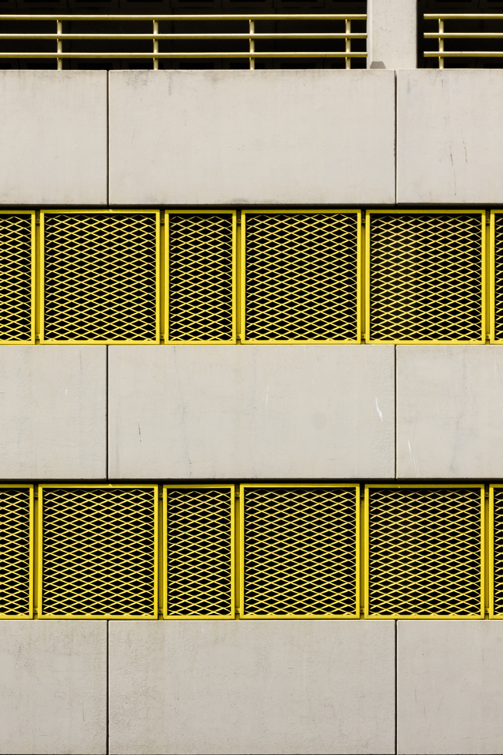 Geometry in yellow