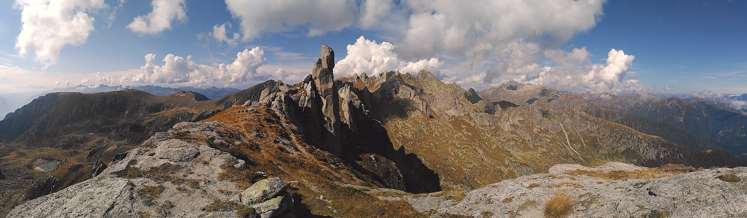 The crest of the friar