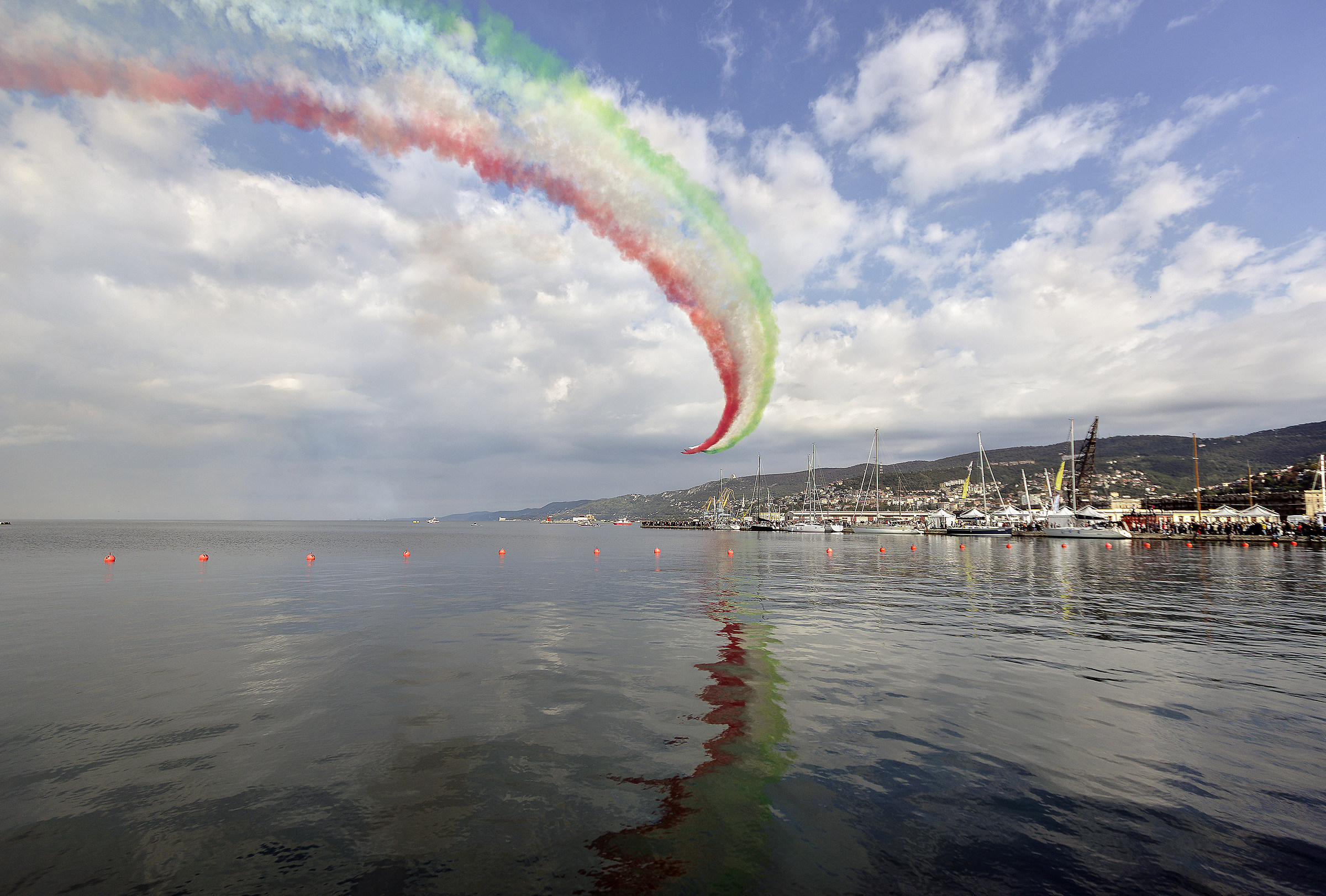 tricolor arrows in Trieste