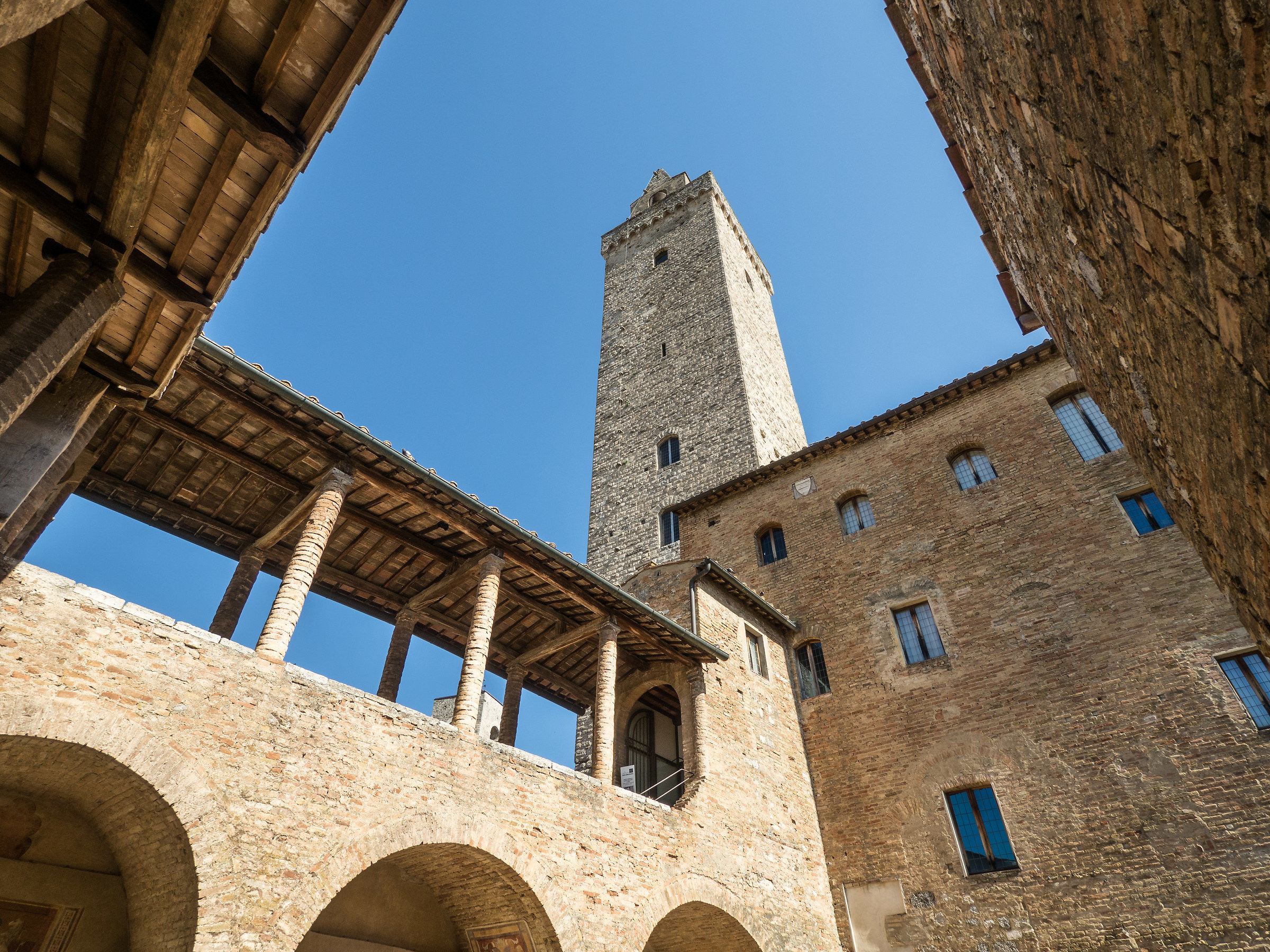 San Gimignano - Cisterna Square