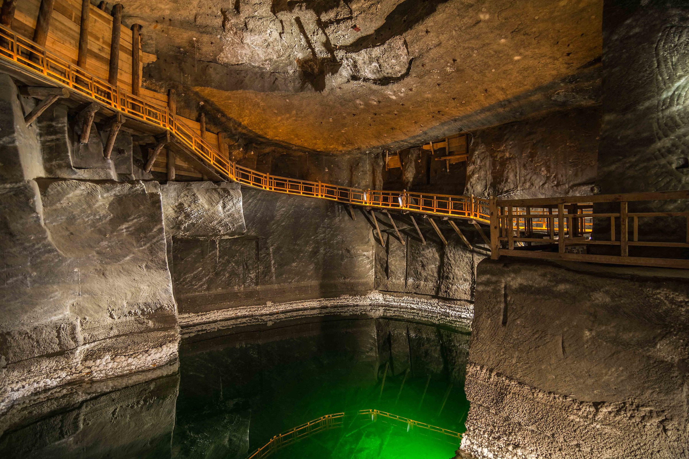 Salt mine (lake)