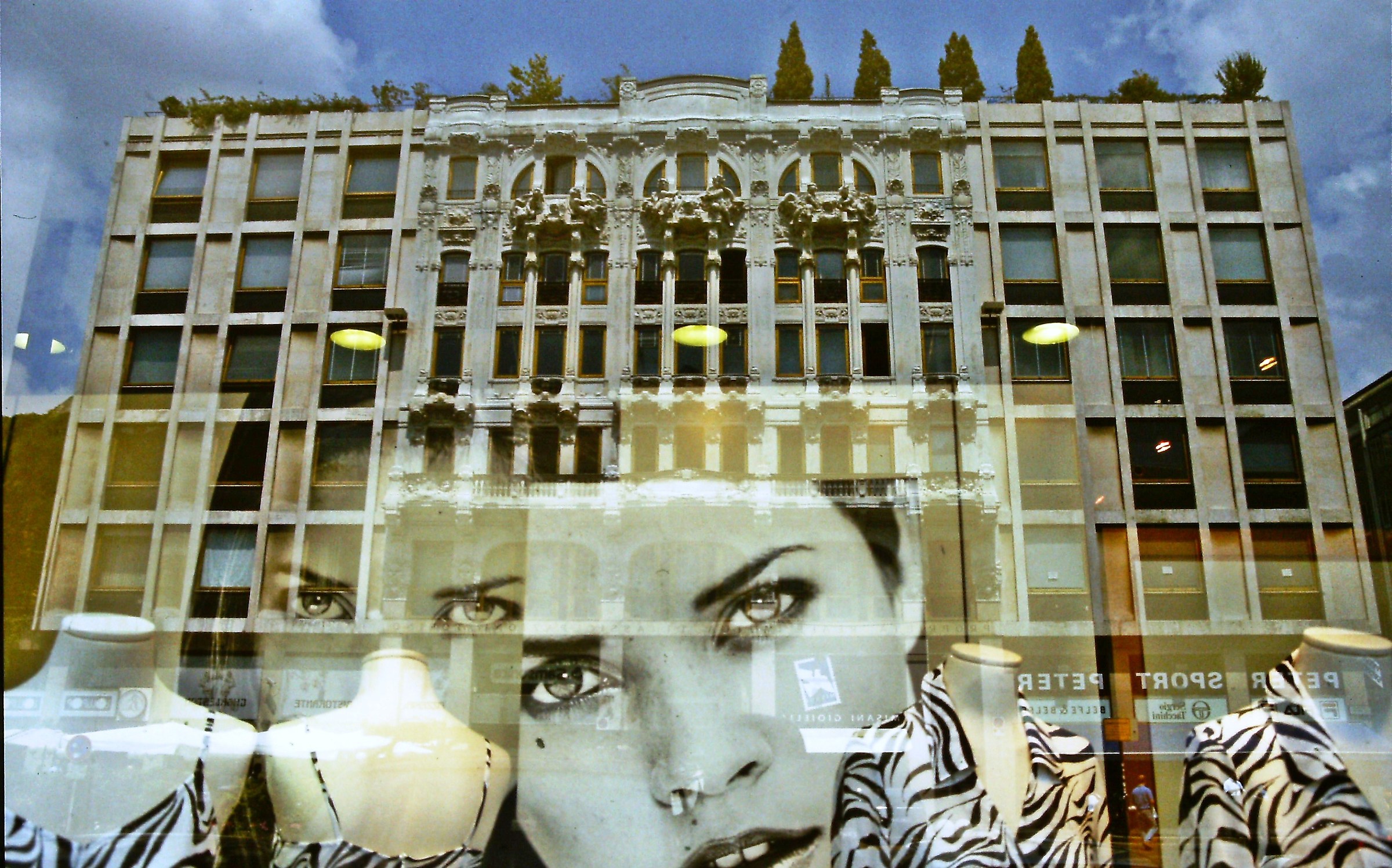 536 - i due richiami - MI Milano Piazza del Liberty