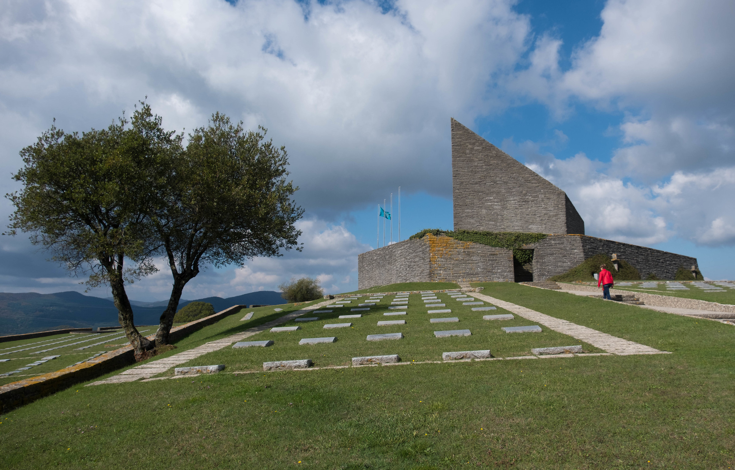 Cimitero tedesco passo della Futa