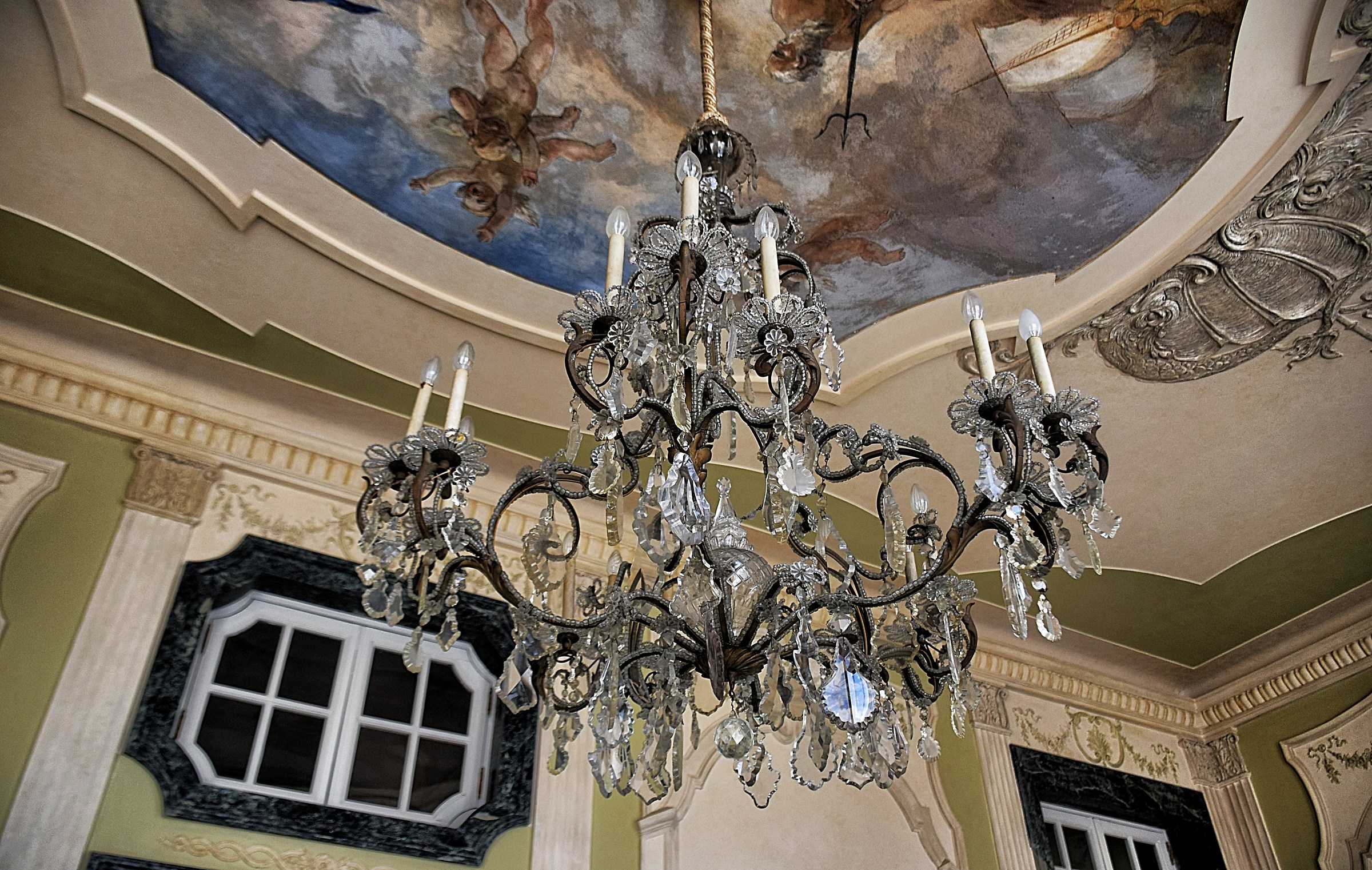 Detail- Lauro Palace